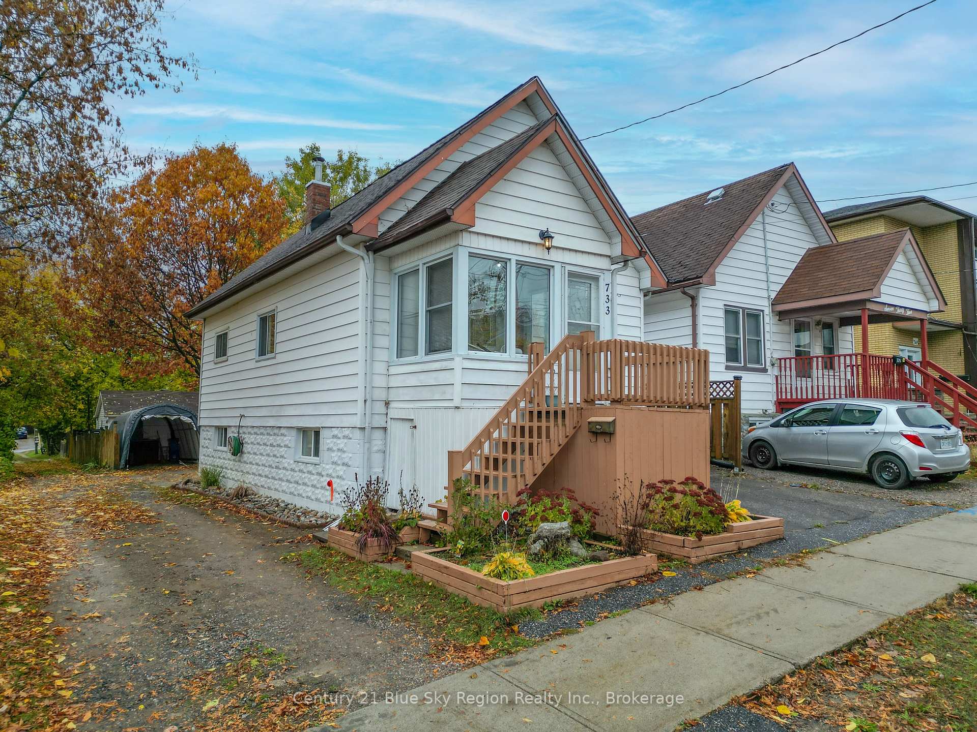 Photo 3 of 733 Morin Street, North Bay, Central — HOMEH