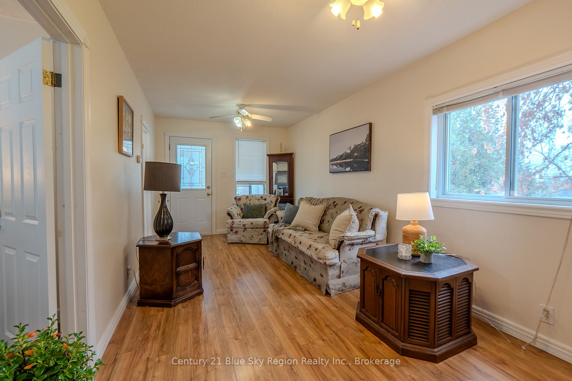 Photo 8 of 733 Morin Street, North Bay, Central — HOMEH