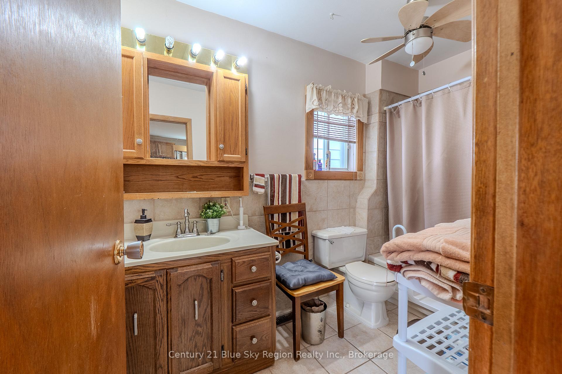 Photo 18 of 733 Morin Street, North Bay, Central — HOMEH