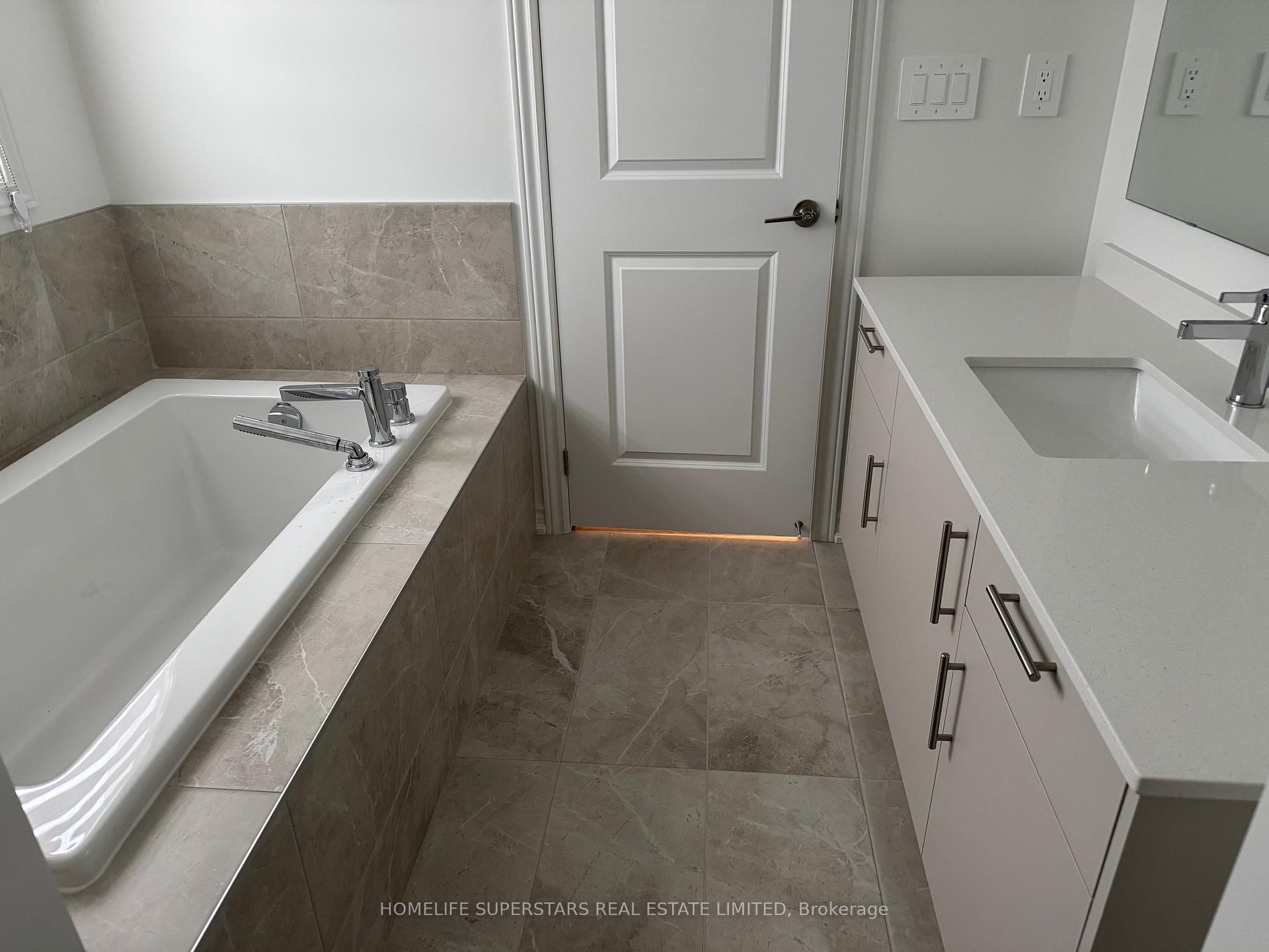 Photo 6 of 1486 Savoline Blvd Avenue, Milton, Walker — HOMEH