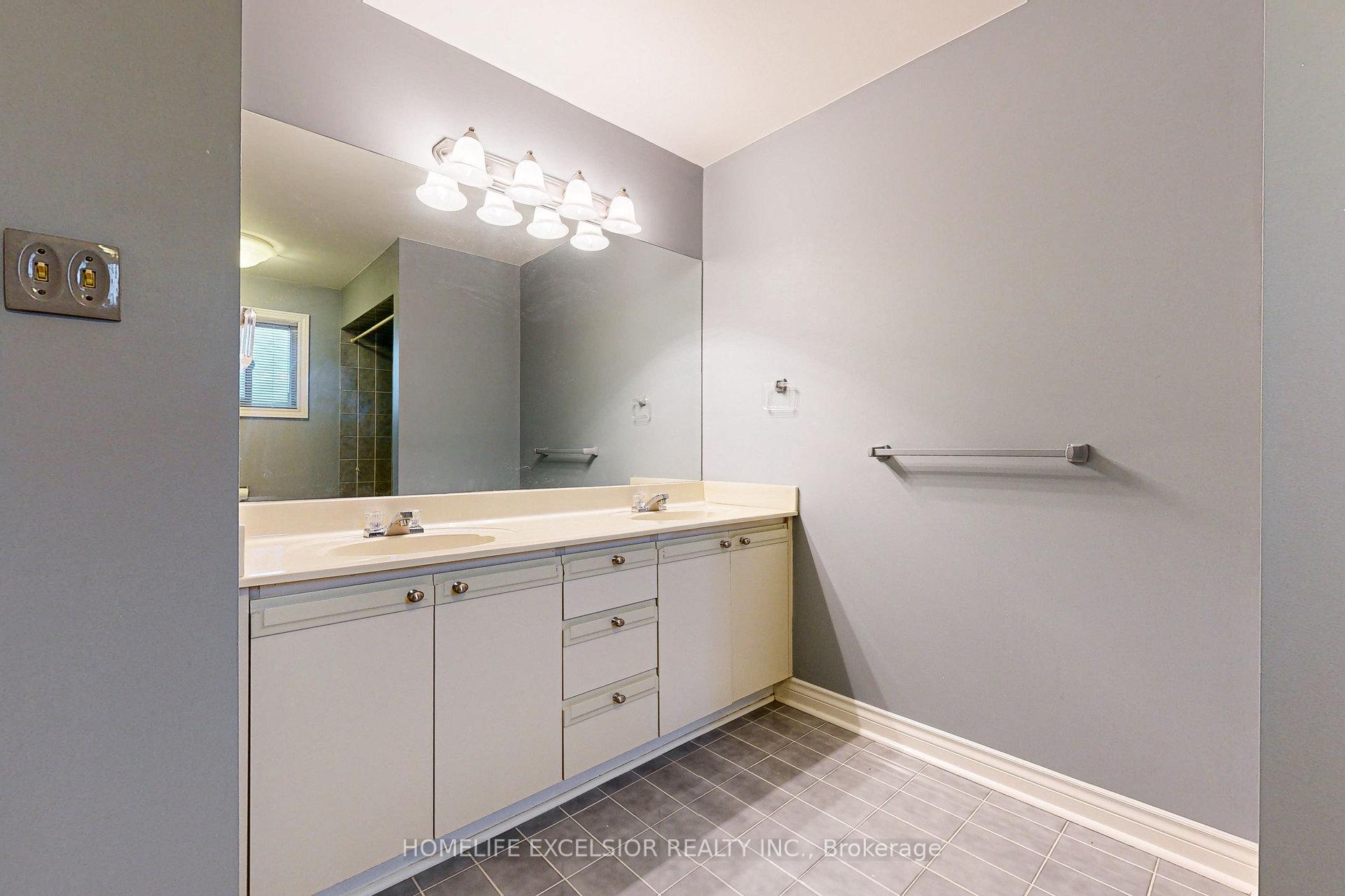 Photo 18 of 18 Waterwheel Street, Markham, Raymerville — HOMEH