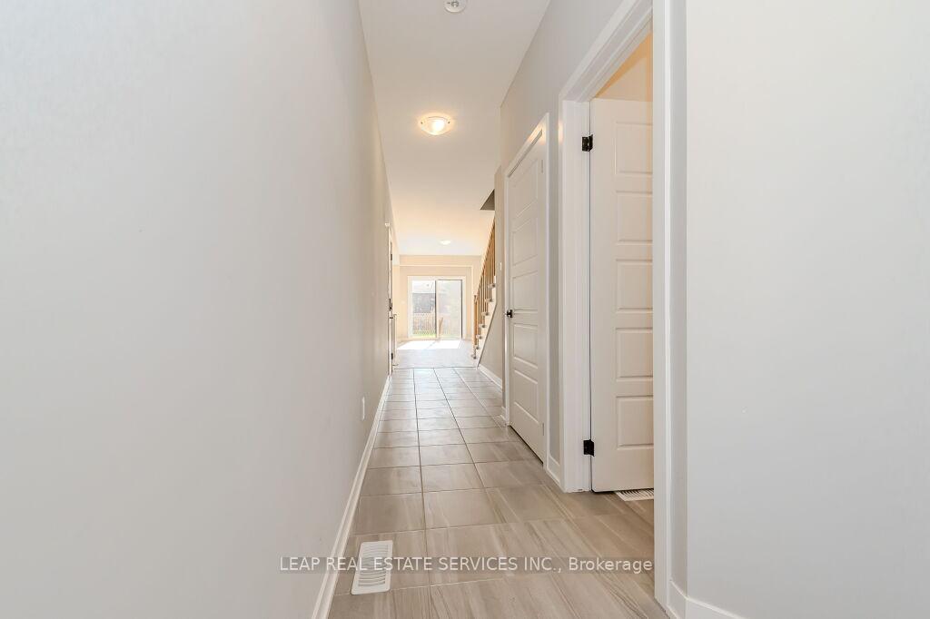 Photo 8 of Unit 2, 9A Maple Street, Perth East, Milverton — HOMEH