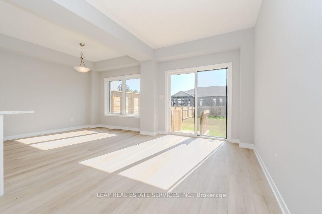 Photo 12 of Unit 2, 9A Maple Street, Perth East, Milverton — HOMEH