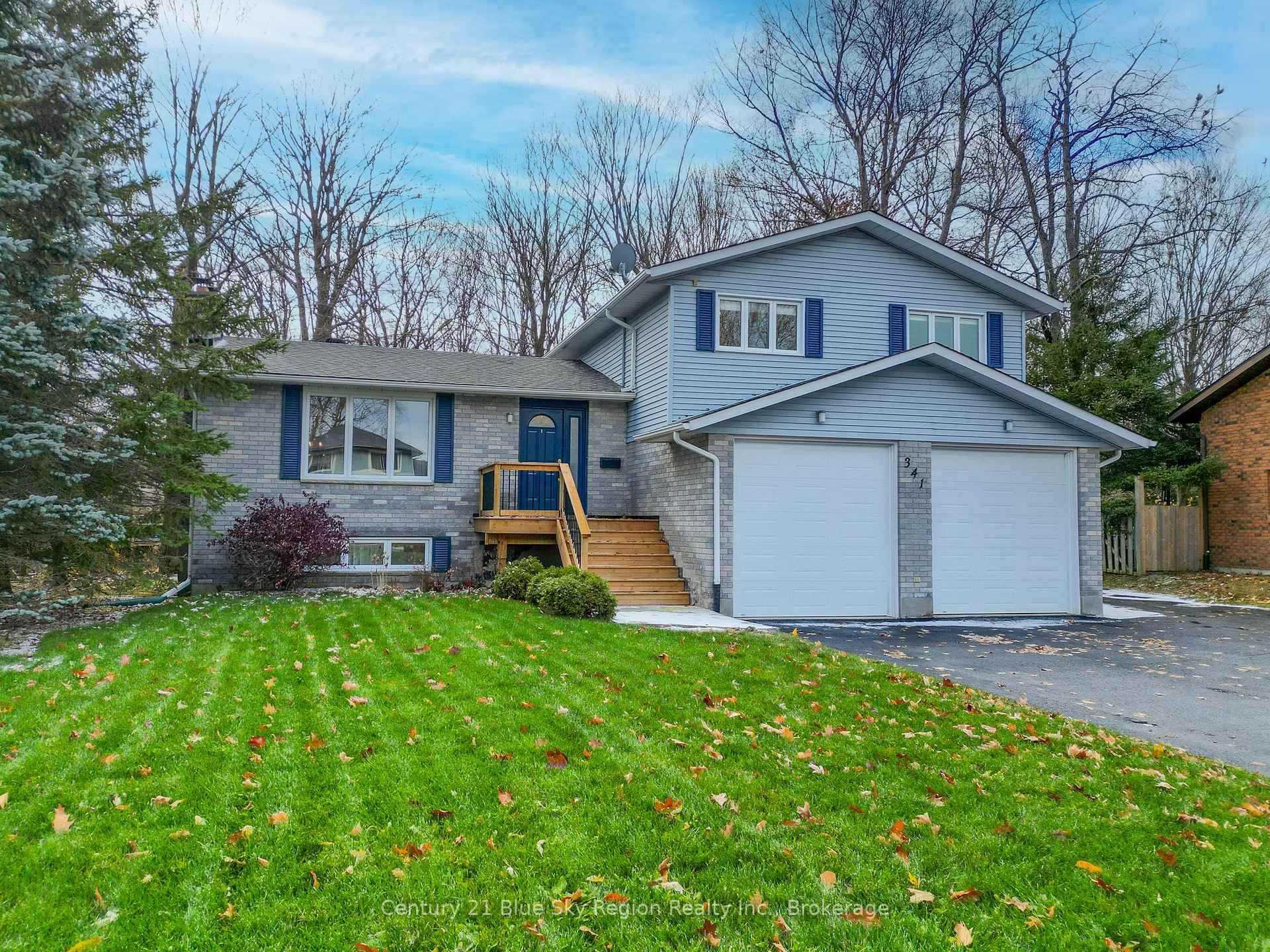 Photo 1 of 341 Pearce Street, North Bay, Airport — HOMEH