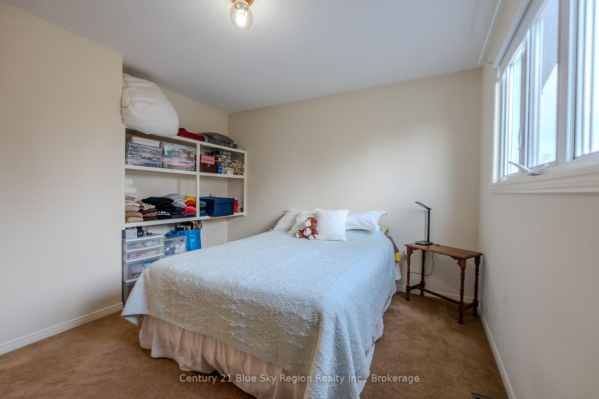 Photo 21 of 341 Pearce Street, North Bay, Airport — HOMEH