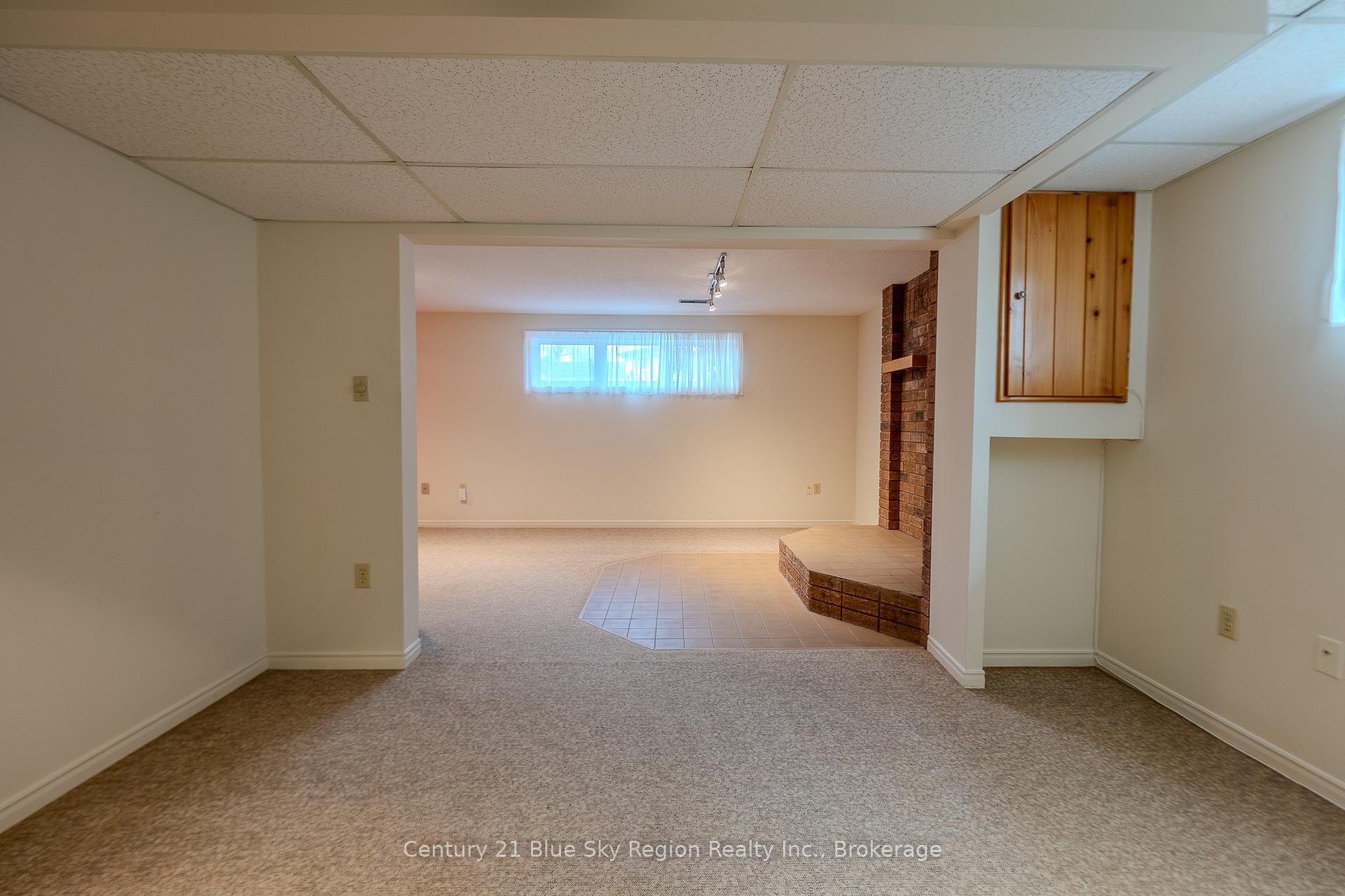 Photo 30 of 341 Pearce Street, North Bay, Airport — HOMEH