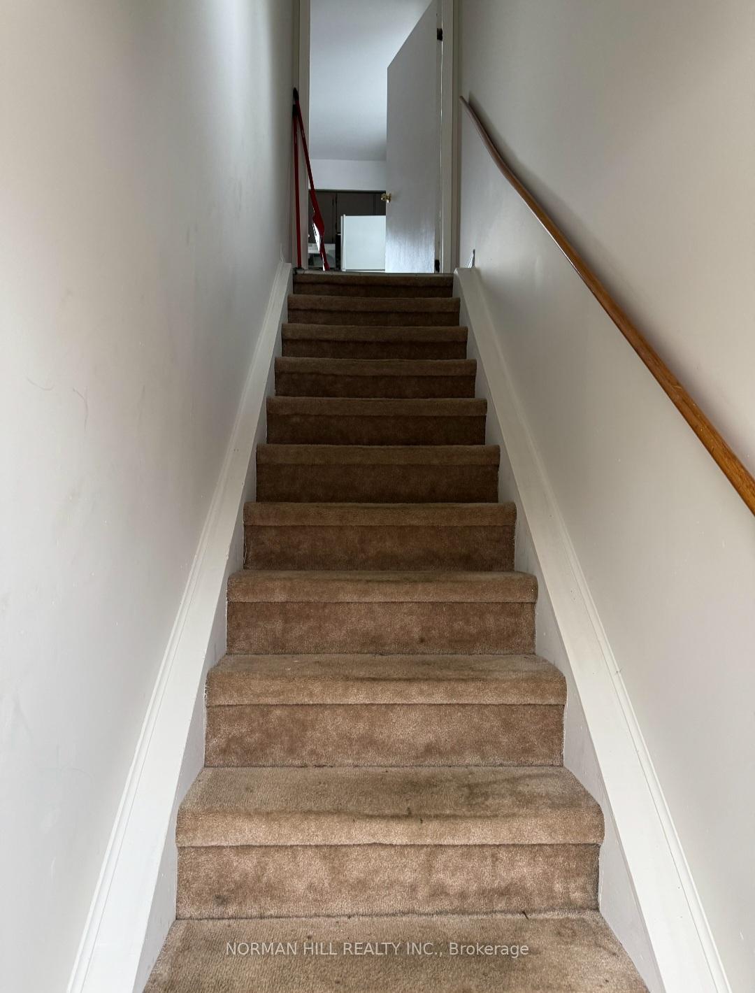 Photo 2 of Unit 2, 23 Queen Street, New Tecumseth, Alliston — HOMEH
