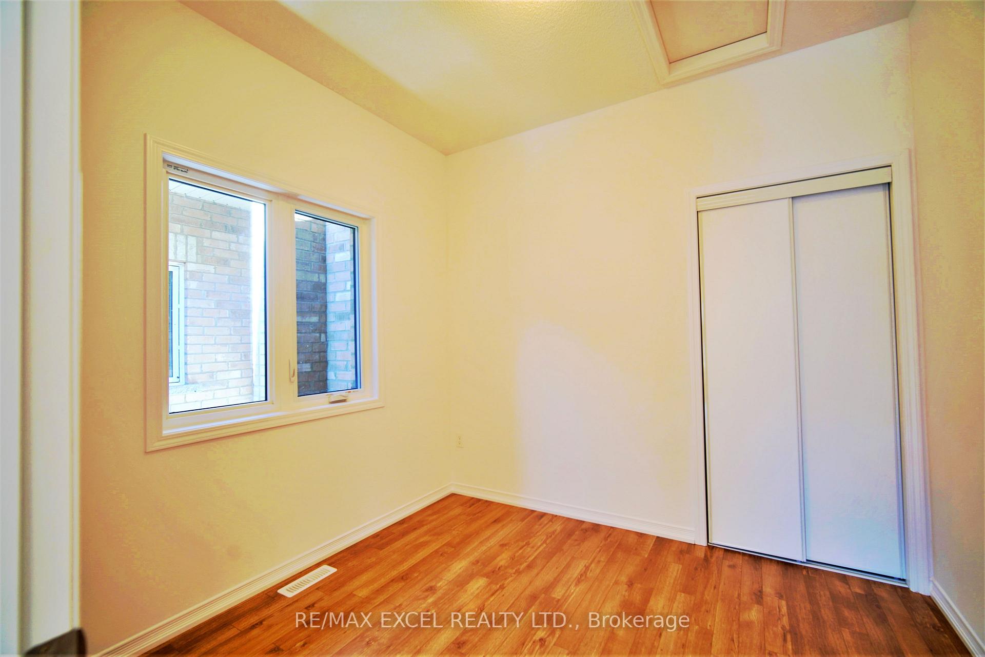Photo 21 of 128 Isabella Drive, Orillia — HOMEH