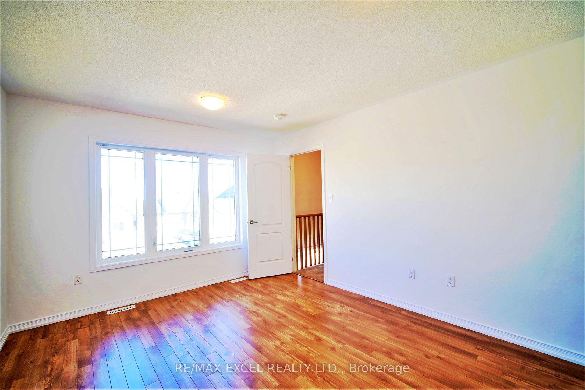 Photo 25 of 128 Isabella Drive, Orillia — HOMEH