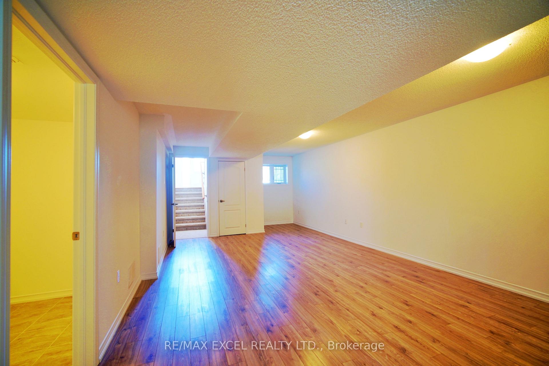 Photo 32 of 128 Isabella Drive, Orillia — HOMEH