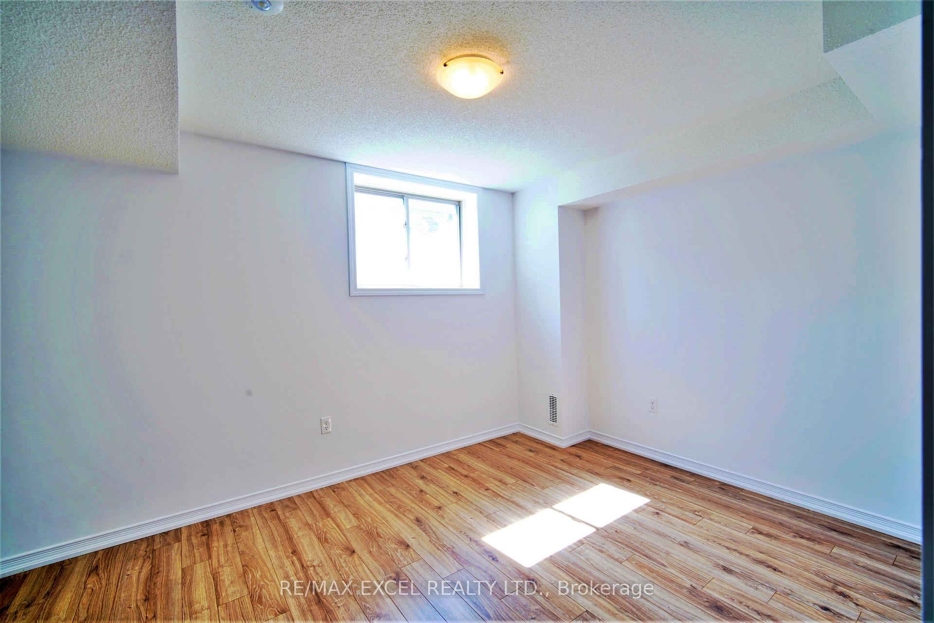 Photo 33 of 128 Isabella Drive, Orillia — HOMEH
