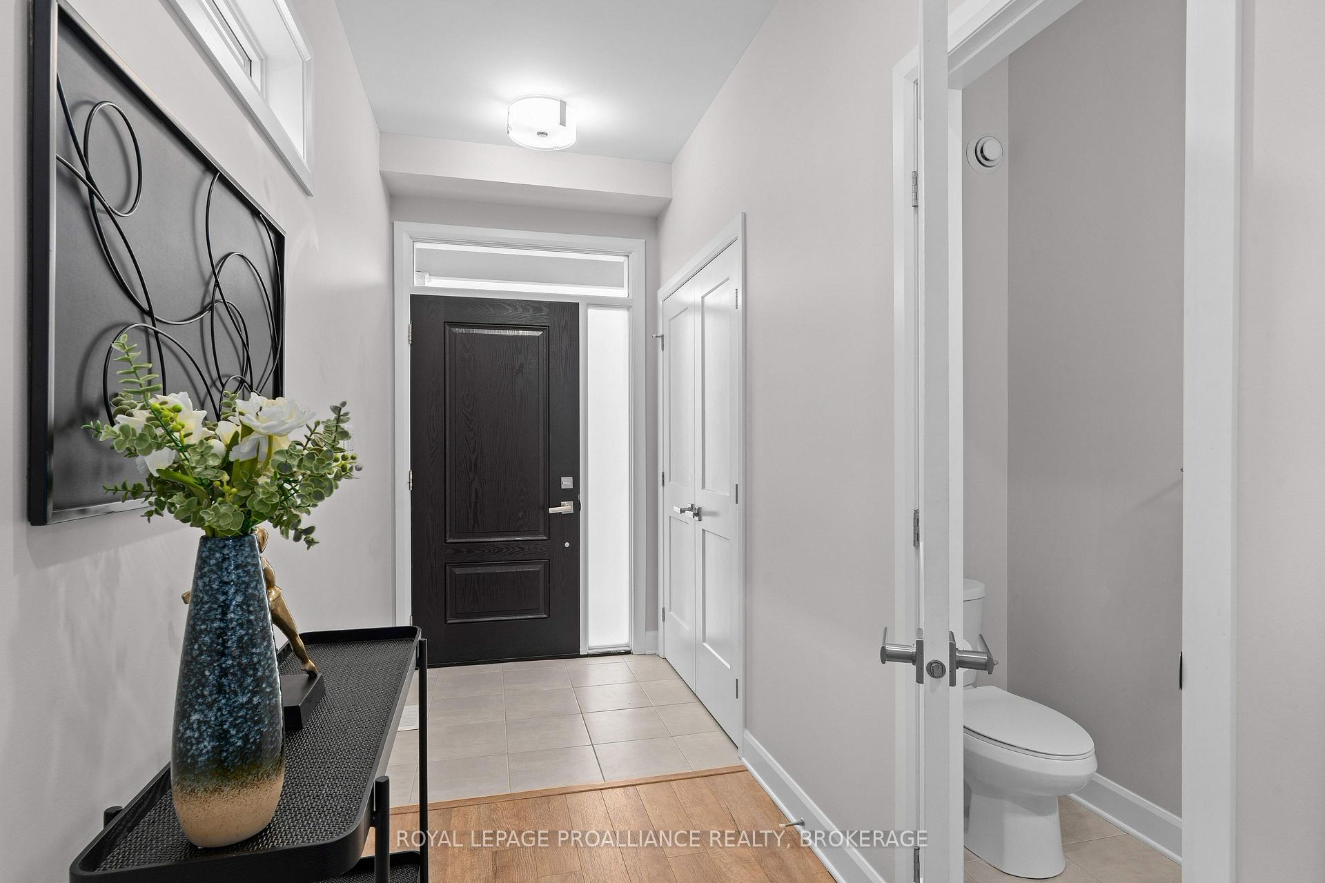 Photo 3 of 1386 Andersen Drive, Kingston, City Northwest — HOMEH
