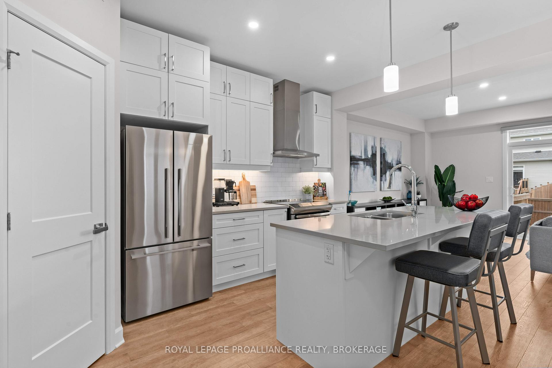 Photo 9 of 1386 Andersen Drive, Kingston, City Northwest — HOMEH