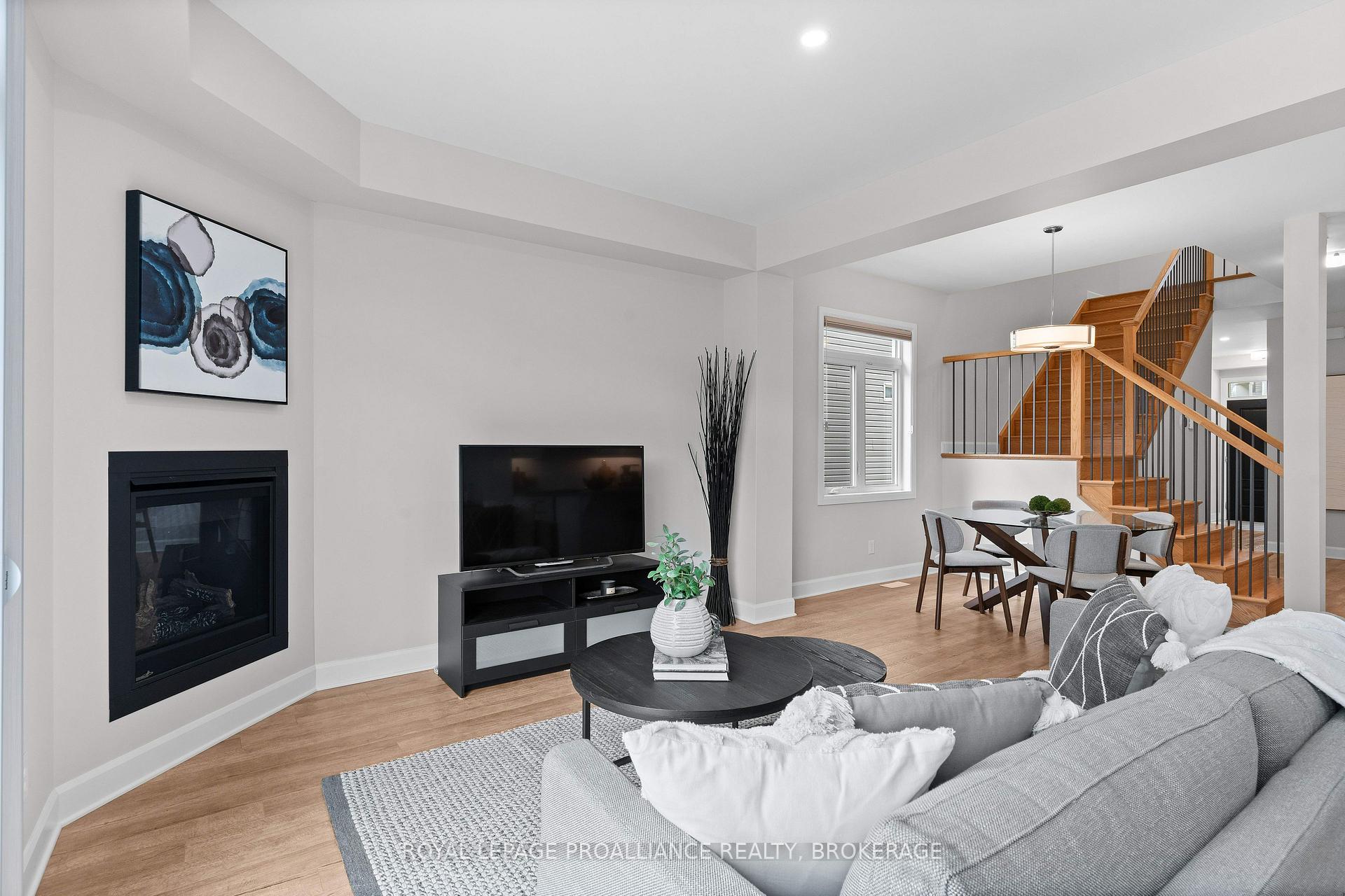 Photo 13 of 1386 Andersen Drive, Kingston, City Northwest — HOMEH