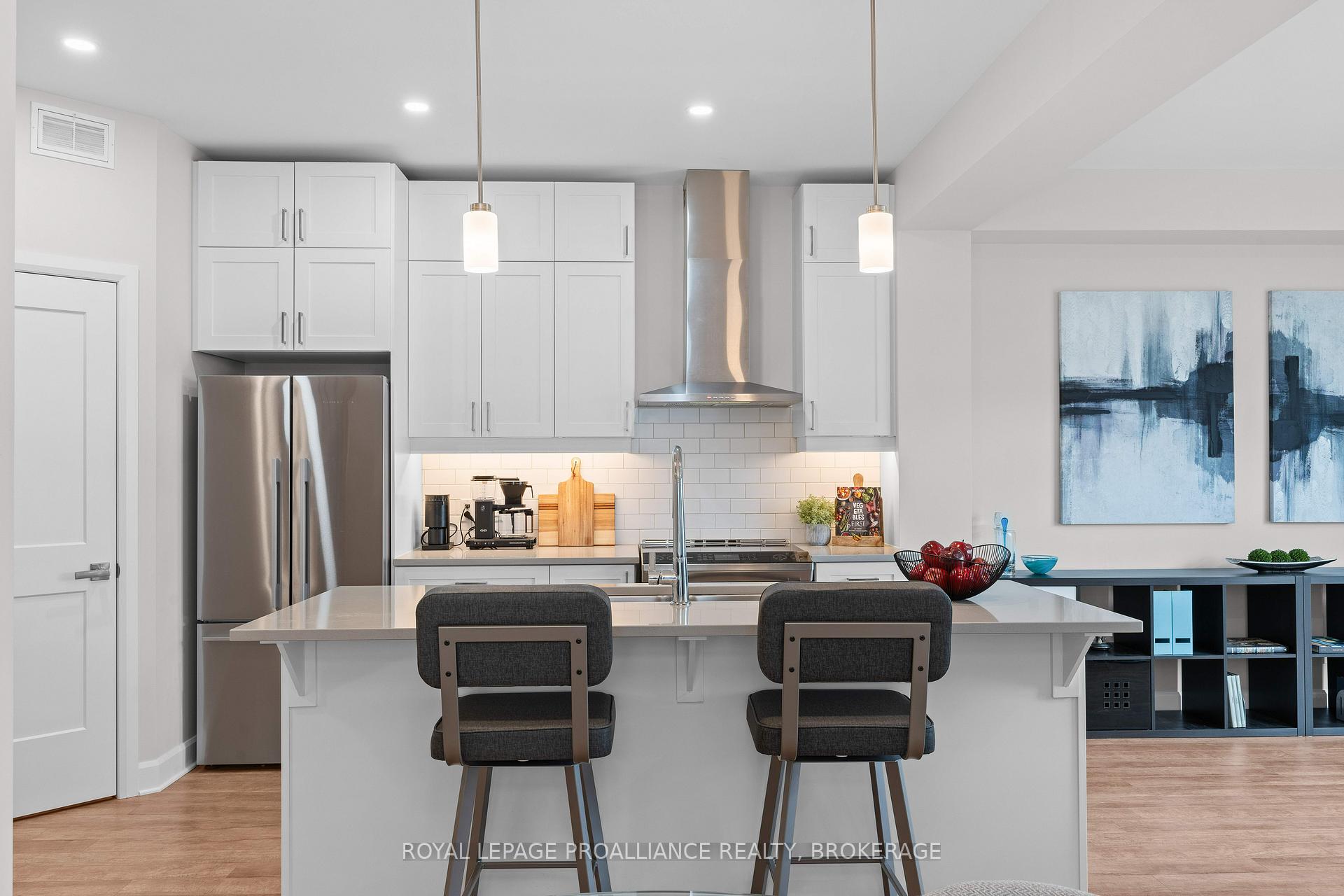 Photo 15 of 1386 Andersen Drive, Kingston, City Northwest — HOMEH