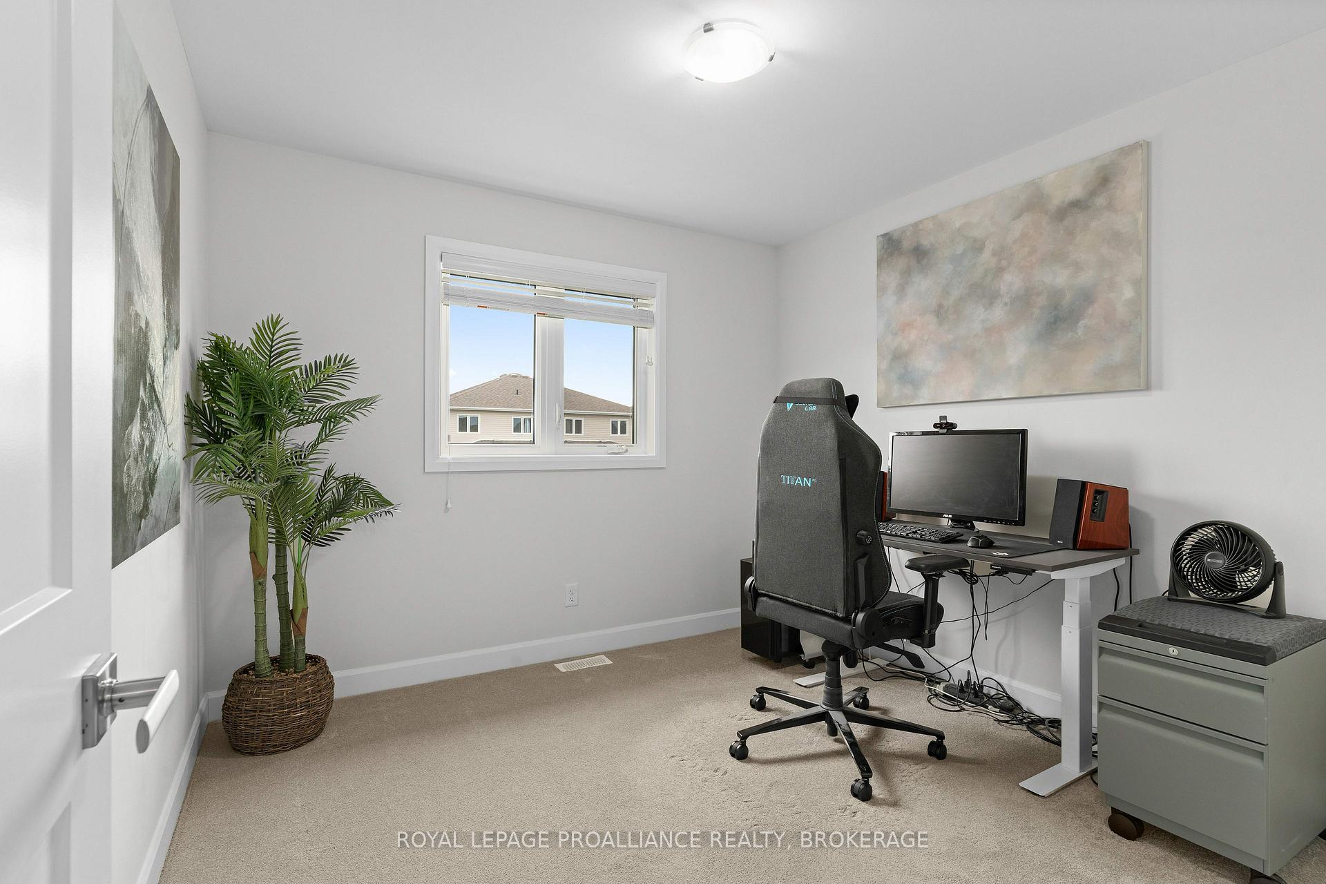 Photo 23 of 1386 Andersen Drive, Kingston, City Northwest — HOMEH