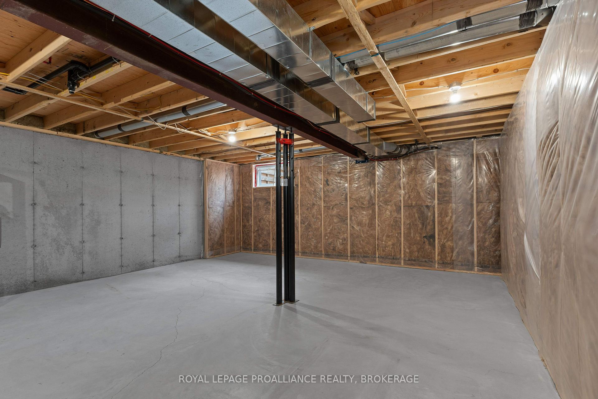 Photo 24 of 1386 Andersen Drive, Kingston, City Northwest — HOMEH