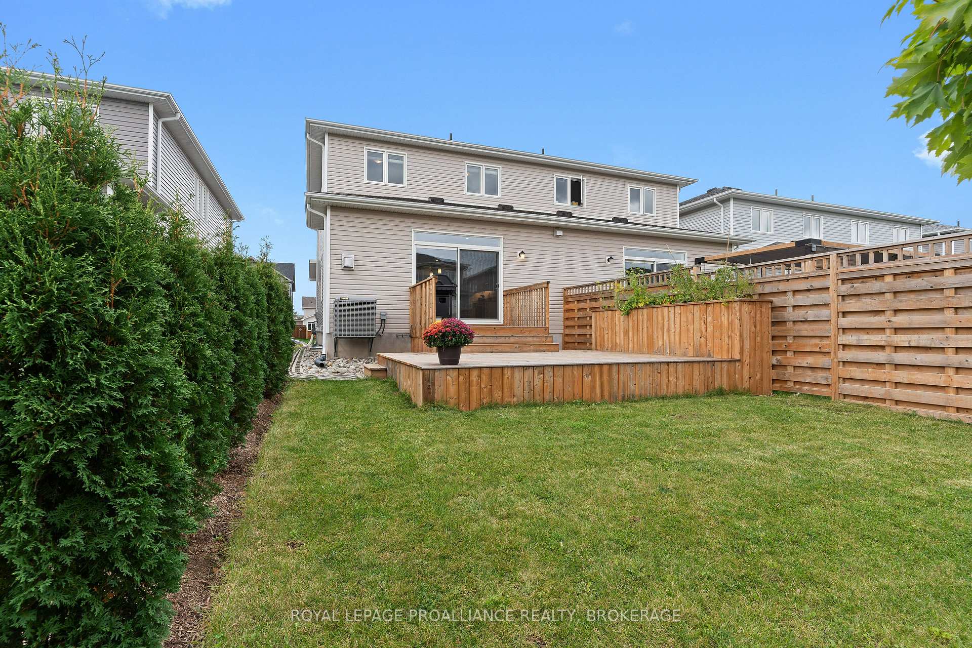 Photo 26 of 1386 Andersen Drive, Kingston, City Northwest — HOMEH