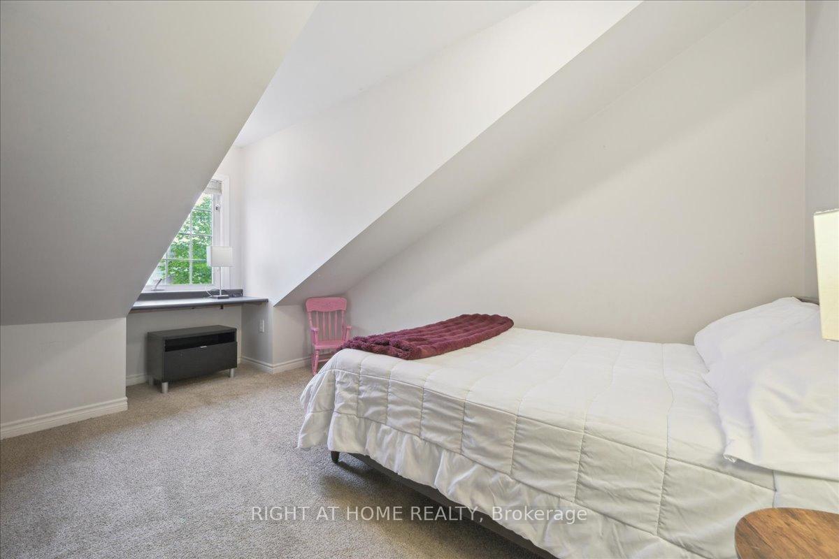 Photo 15 of 477 Farlow Crescent, Milton, Clarke — HOMEH
