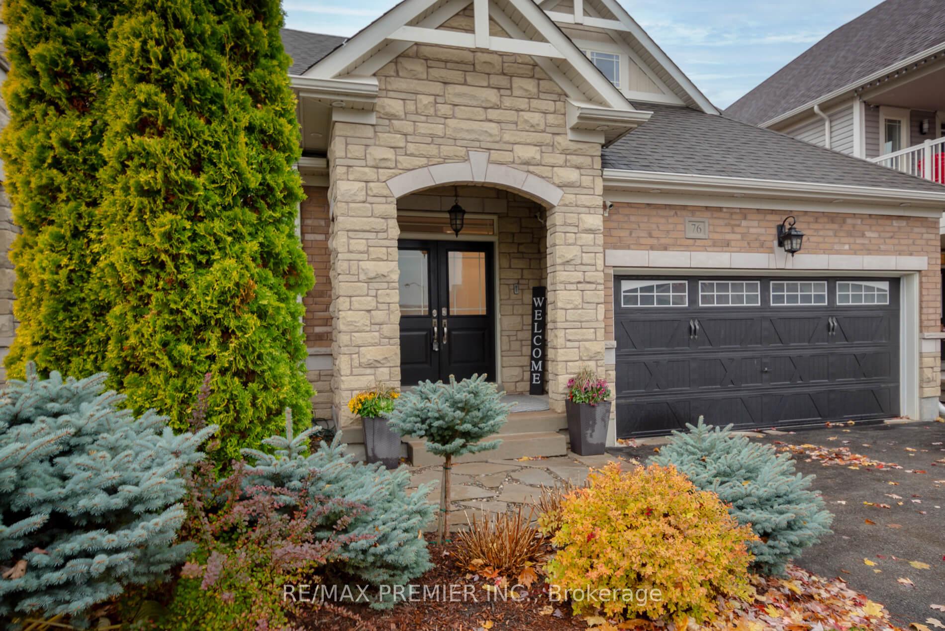 Photo 2 of 76 Cauthers Crescent, New Tecumseth, Rural New Tecumseth — HOMEH