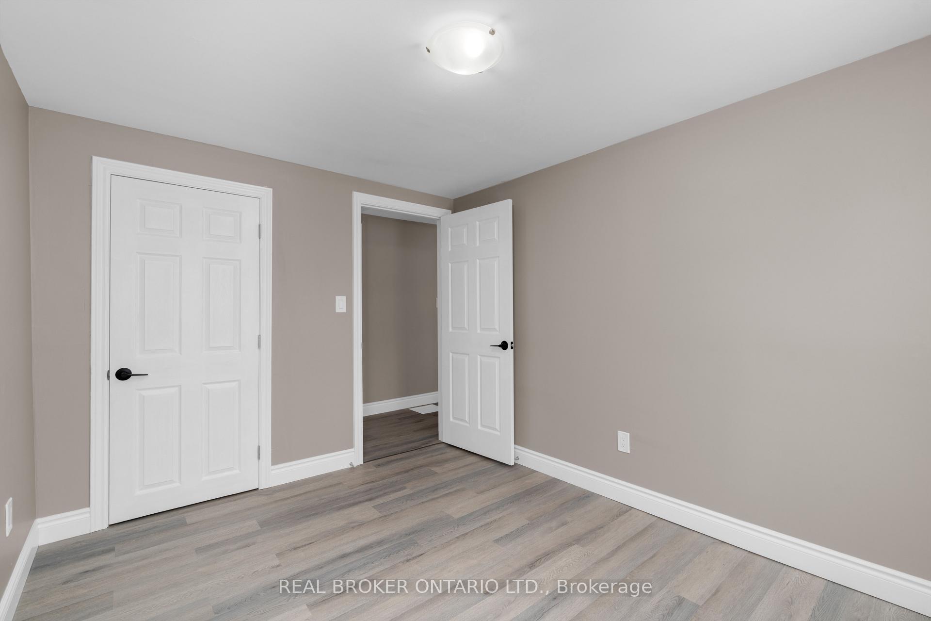 Photo 18 of 351 Arthur Street, Orillia — HOMEH