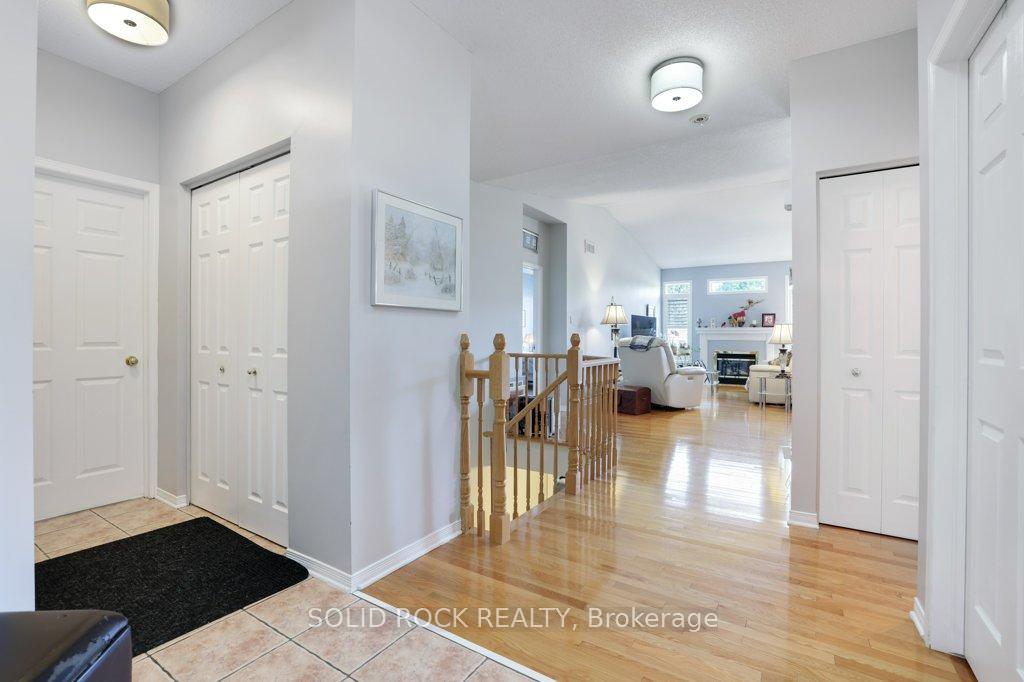Photo 3 of 561 Chapel Park Private, Ottawa, Chateauneuf — HOMEH