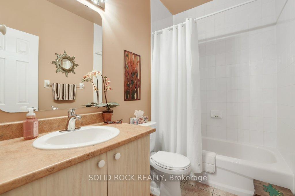 Photo 6 of 561 Chapel Park Private, Ottawa, Chateauneuf — HOMEH