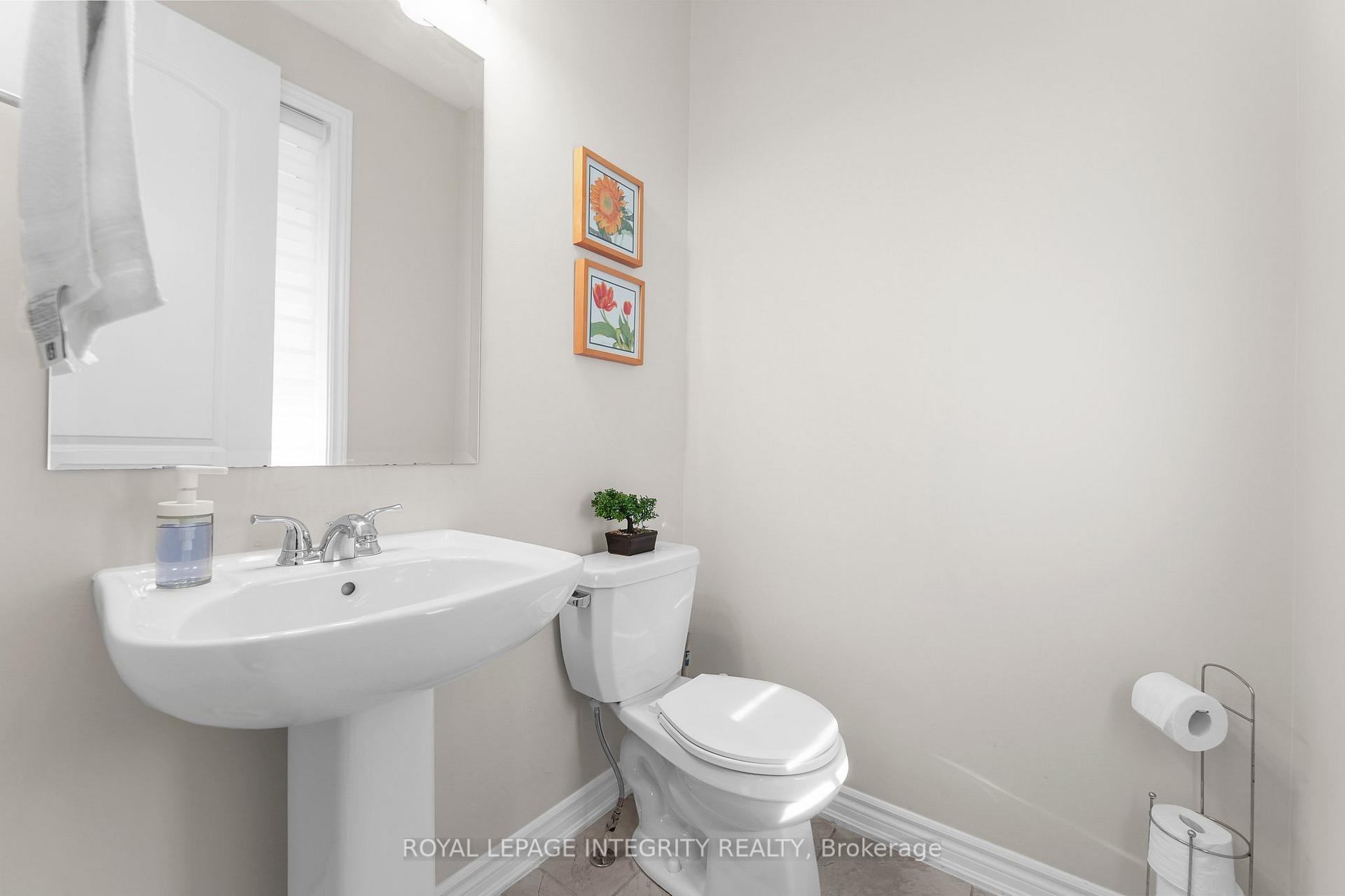 Photo 14 of 724 Vennecy Terrace, Ottawa, Chapel Hill South - Orleans Village — HOMEH