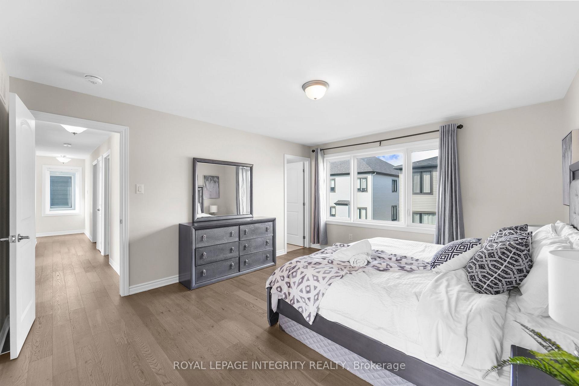 Photo 17 of 724 Vennecy Terrace, Ottawa, Chapel Hill South - Orleans Village — HOMEH