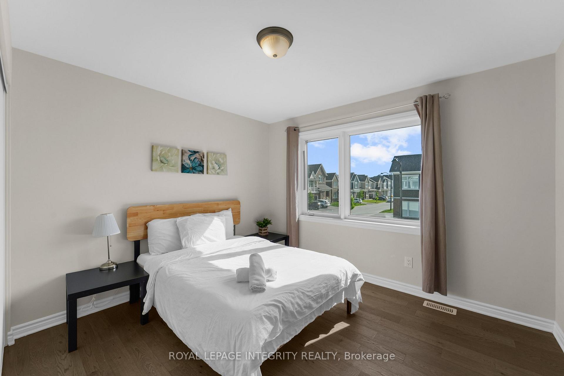 Photo 22 of 724 Vennecy Terrace, Ottawa, Chapel Hill South - Orleans Village — HOMEH