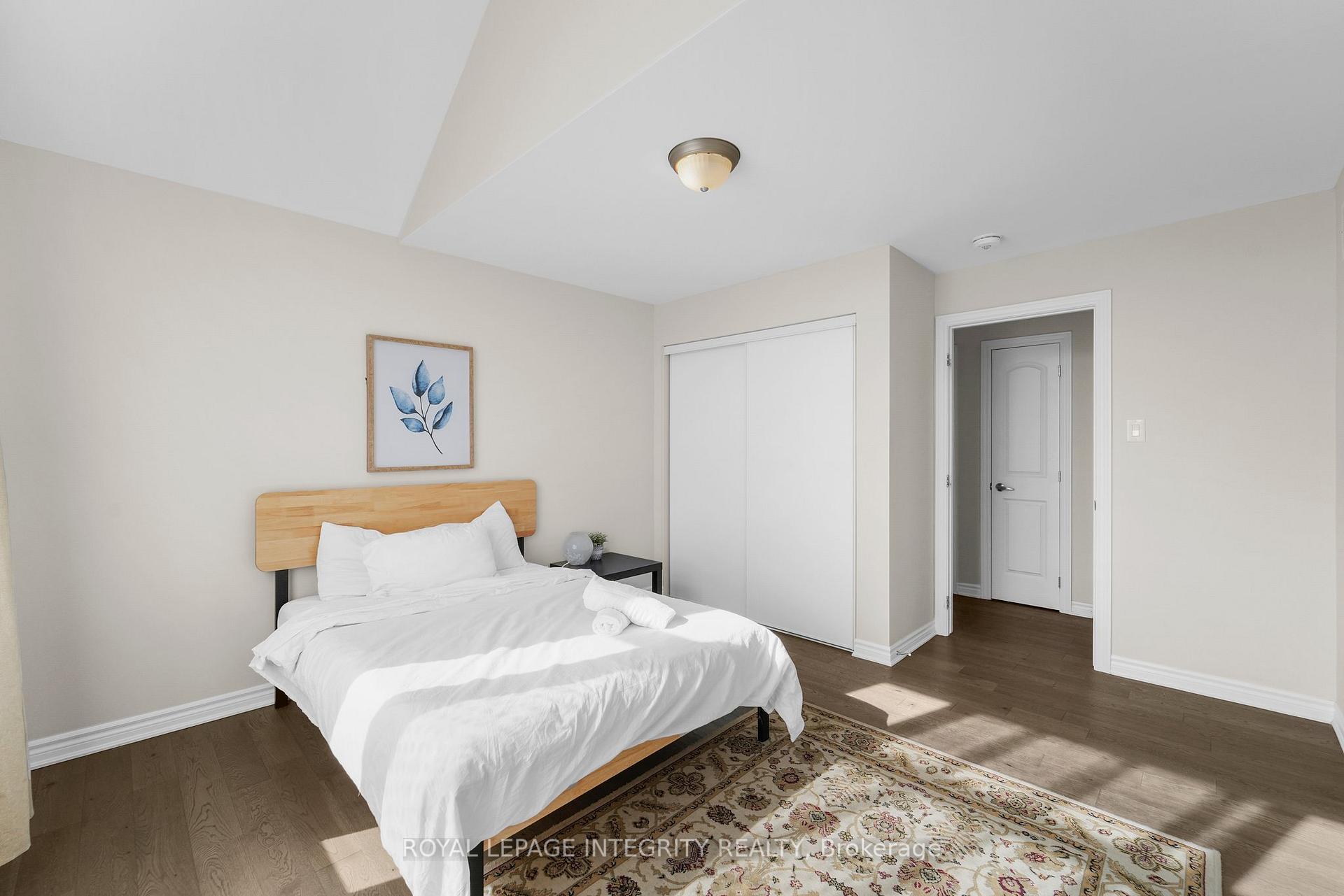 Photo 25 of 724 Vennecy Terrace, Ottawa, Chapel Hill South - Orleans Village — HOMEH
