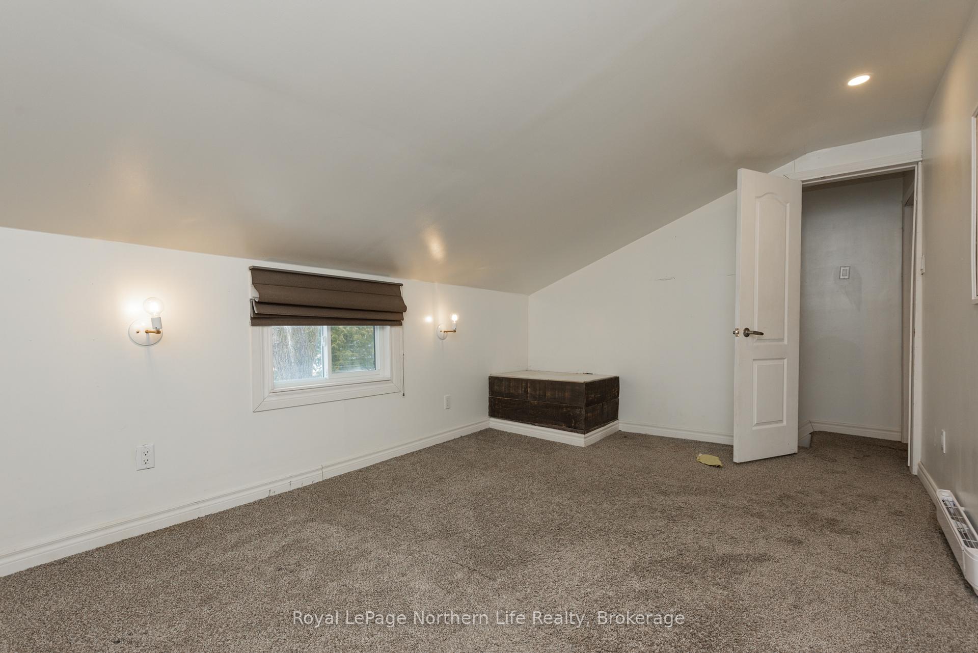 Photo 30 of 444 Second Avenue E, North Bay, Central — HOMEH