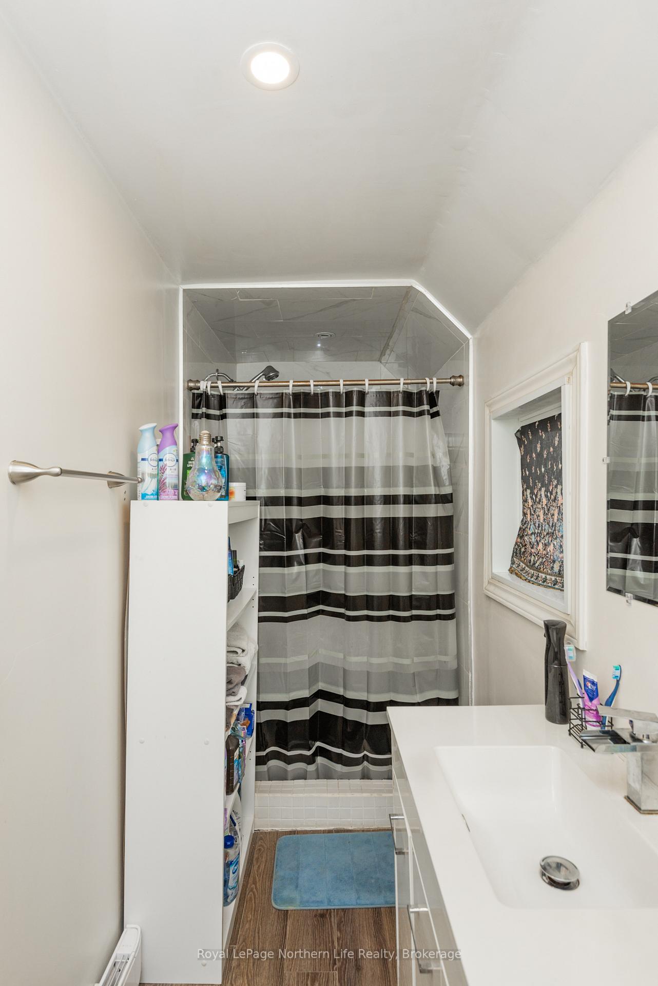 Photo 31 of 444 Second Avenue E, North Bay, Central — HOMEH