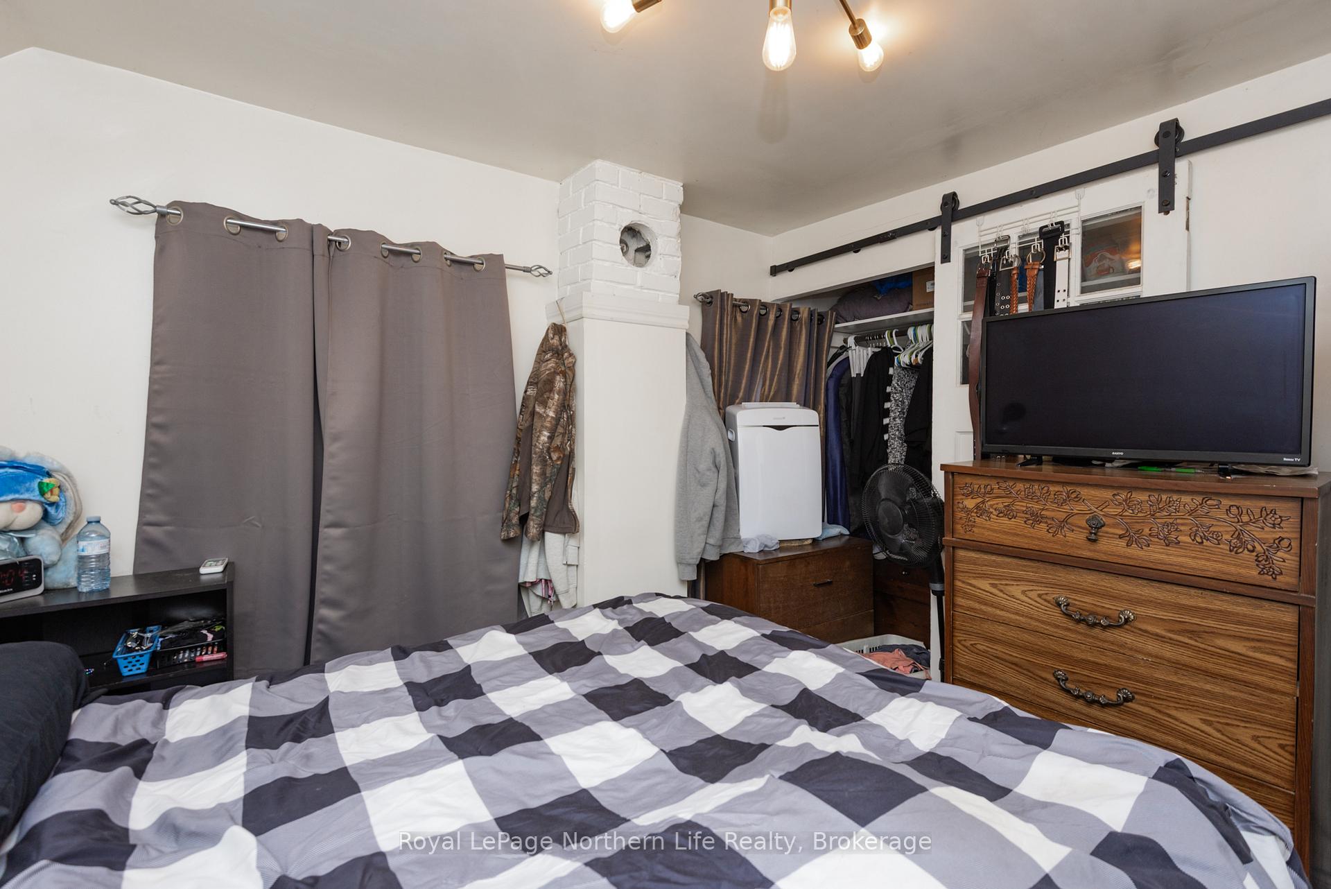 Photo 34 of 444 Second Avenue E, North Bay, Central — HOMEH