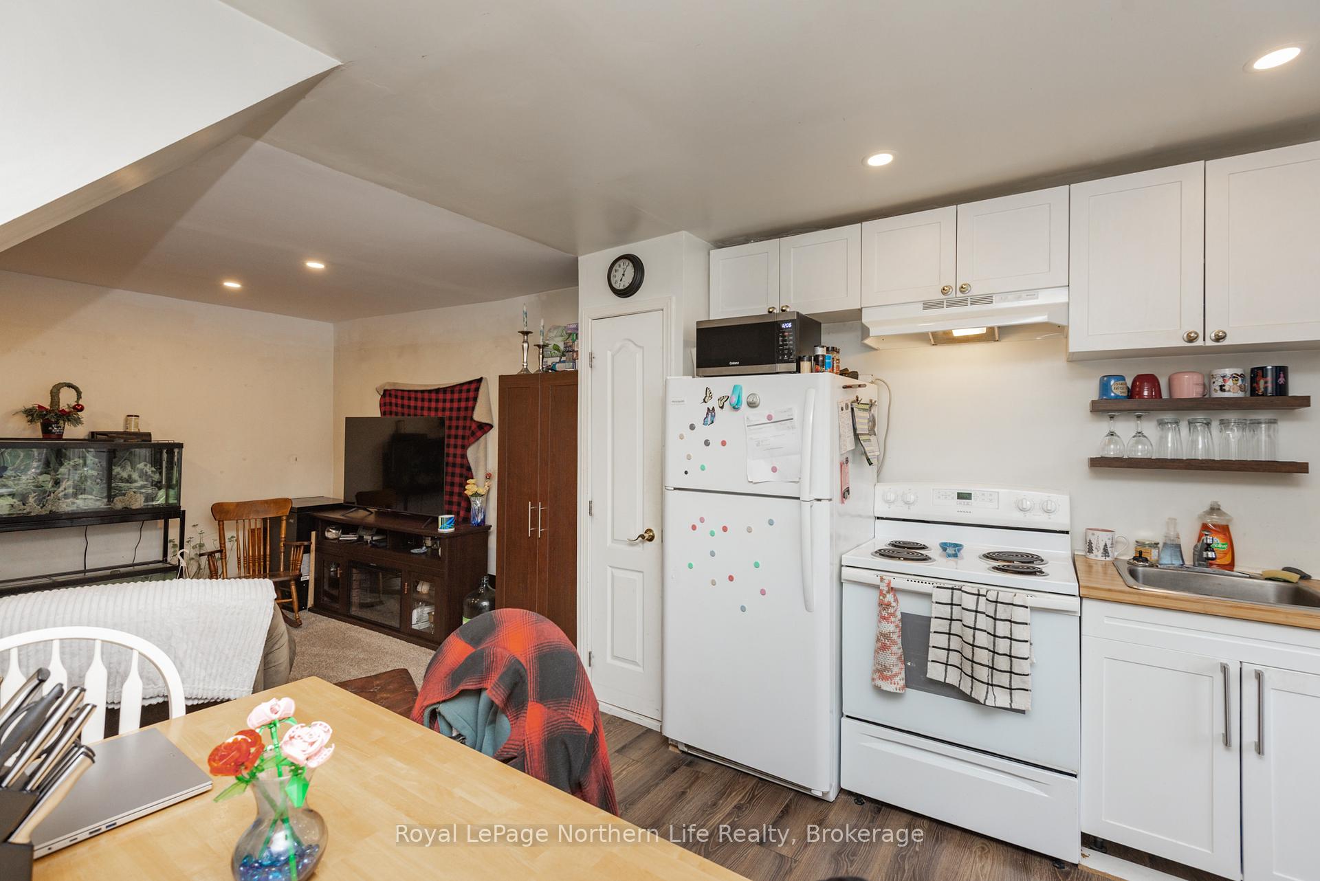 Photo 43 of 444 Second Avenue E, North Bay, Central — HOMEH
