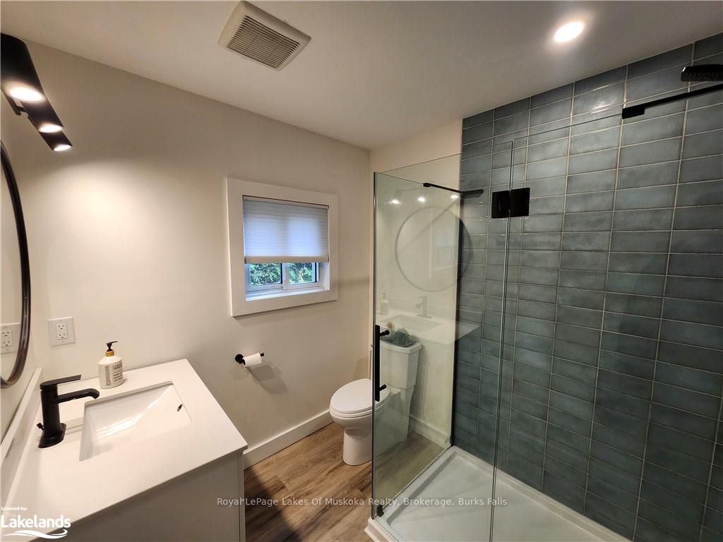 Photo 11 of 29 Richmond Street, Perry, Emsdale — HOMEH