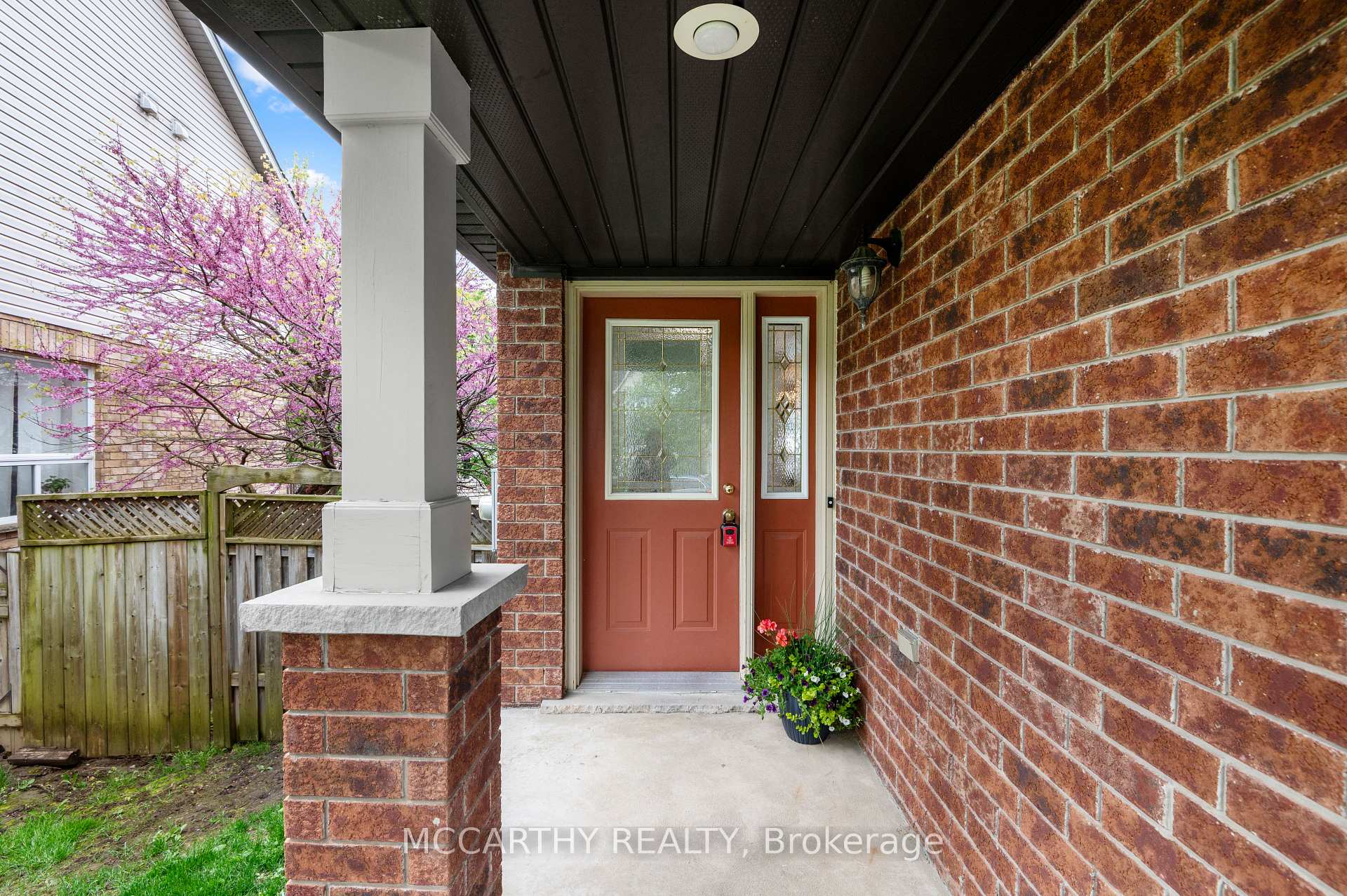 Photo 7 of 12 Clarke Avenue, Orangeville — HOMEH