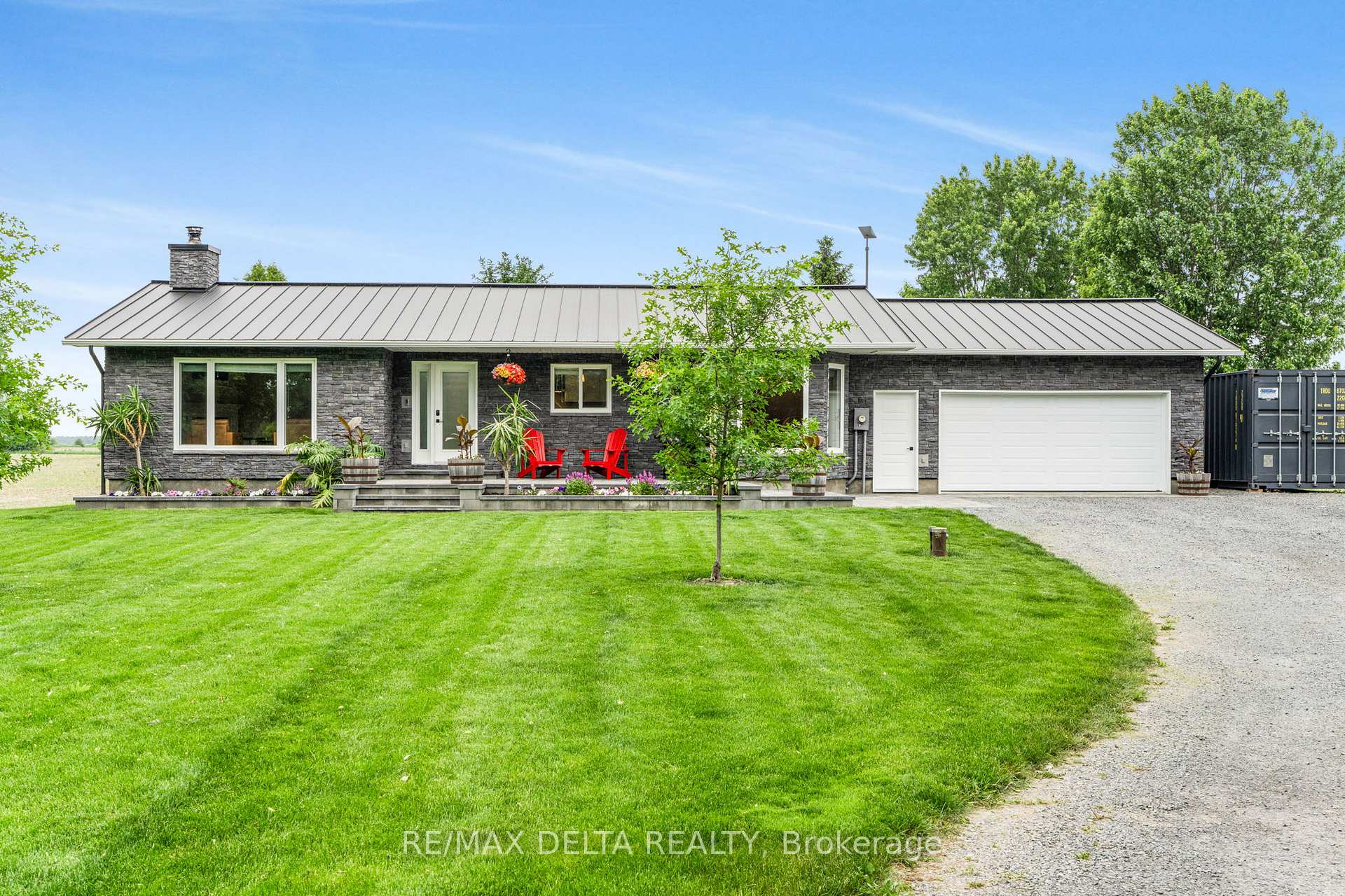 Front of 12271 County Rd 5