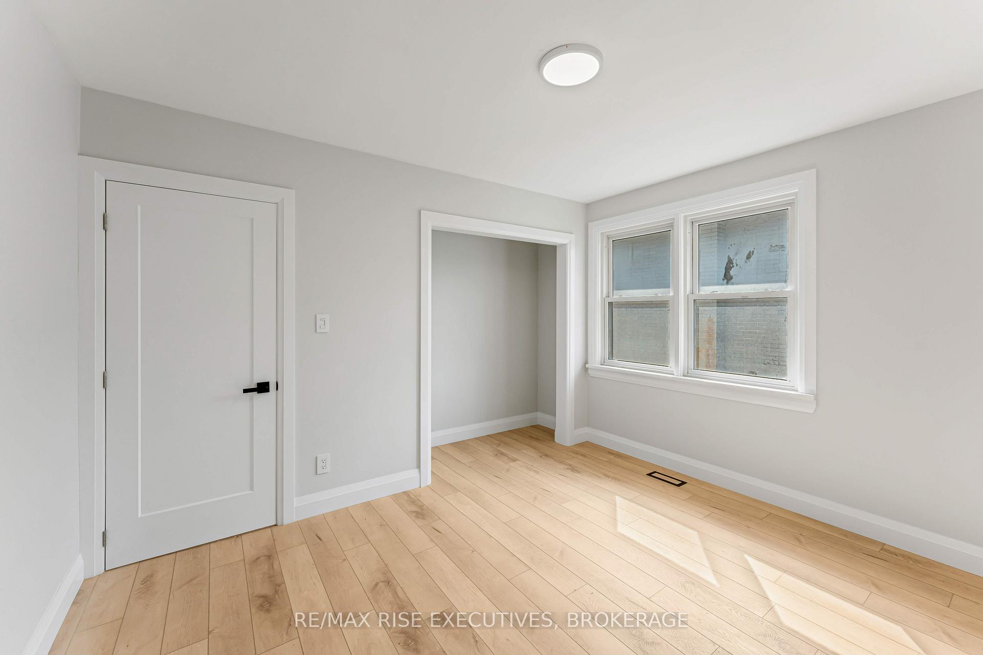 Photo 22 of 1218 Johnson Street E, Kingston, Central City West — HOMEH