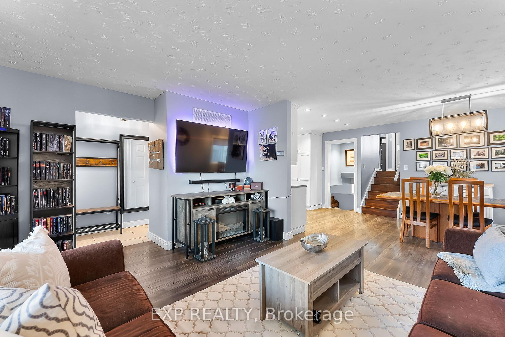 Photo 7 of 4487 Lee Avenue, Niagara Falls, Ascot — HOMEH