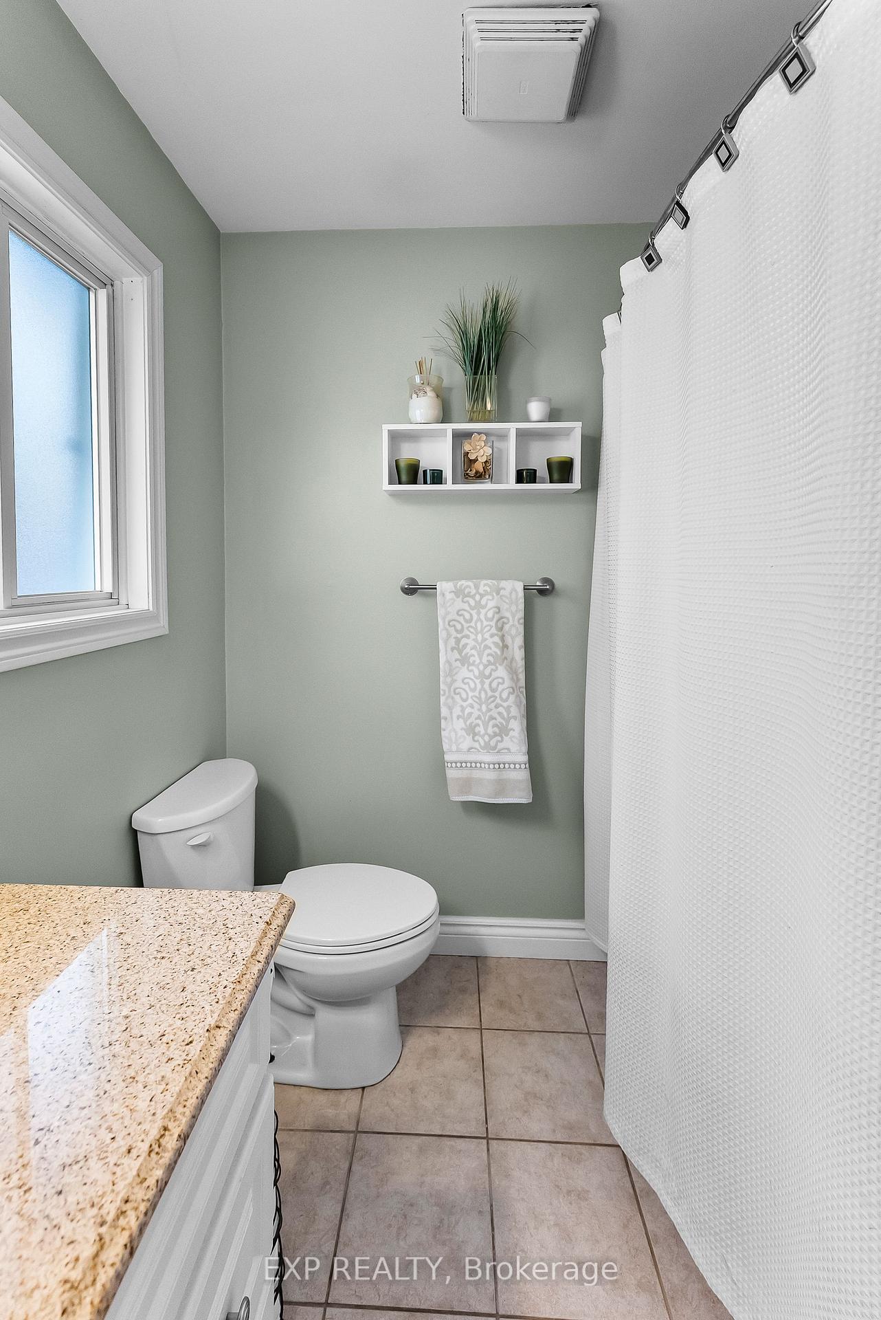 Photo 17 of 4487 Lee Avenue, Niagara Falls, Ascot — HOMEH
