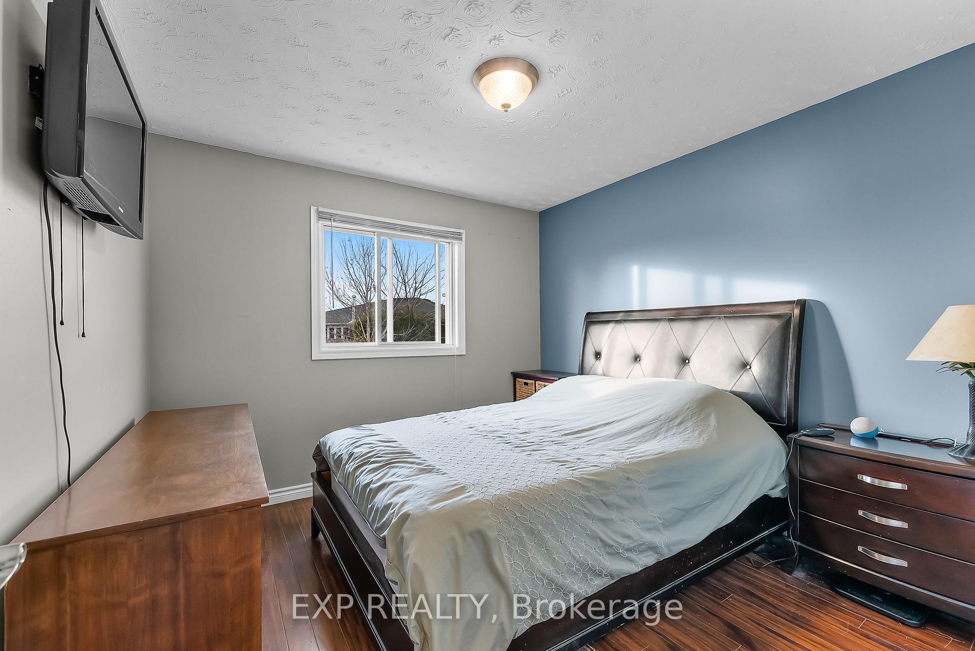 Photo 18 of 4487 Lee Avenue, Niagara Falls, Ascot — HOMEH