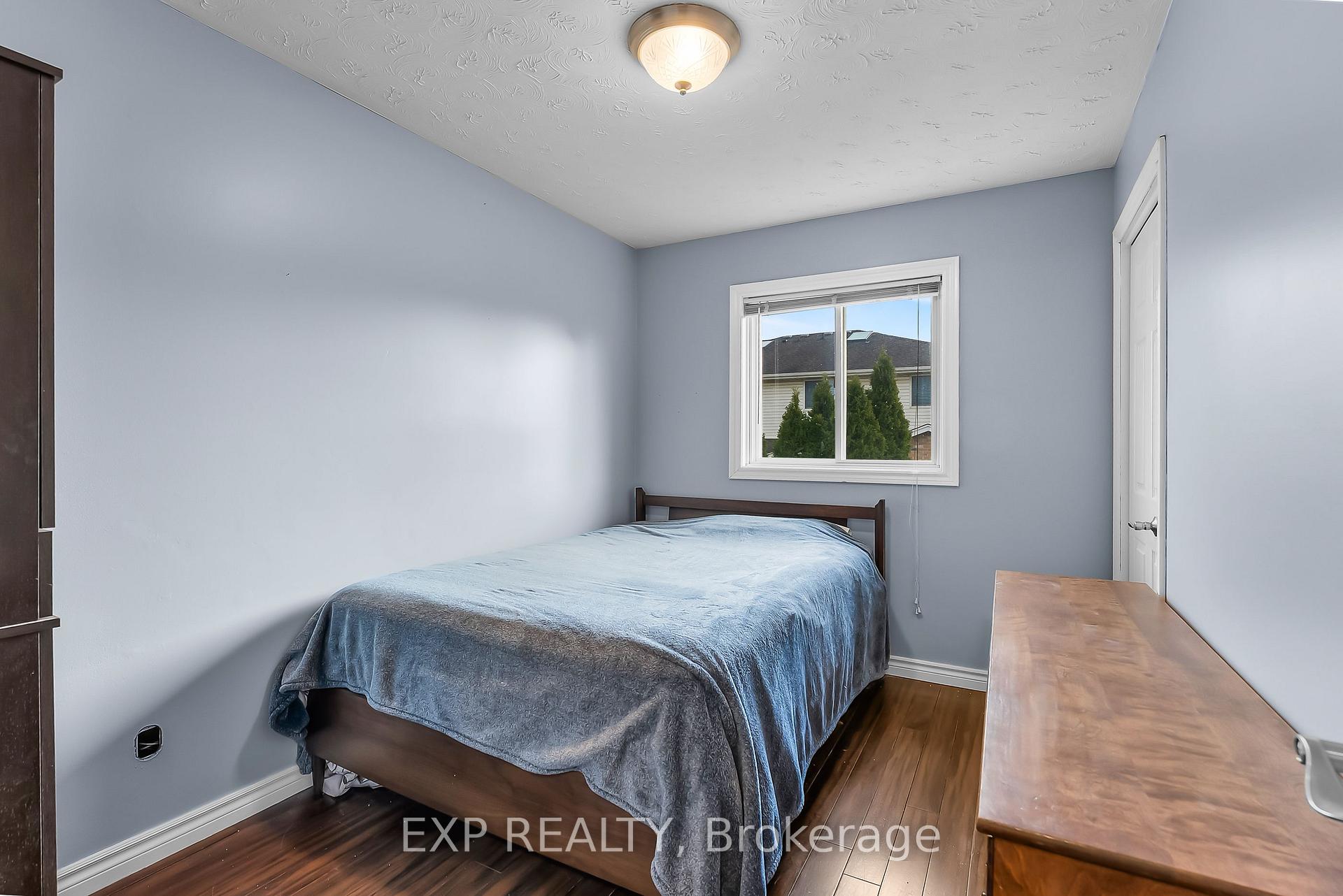 Photo 19 of 4487 Lee Avenue, Niagara Falls, Ascot — HOMEH