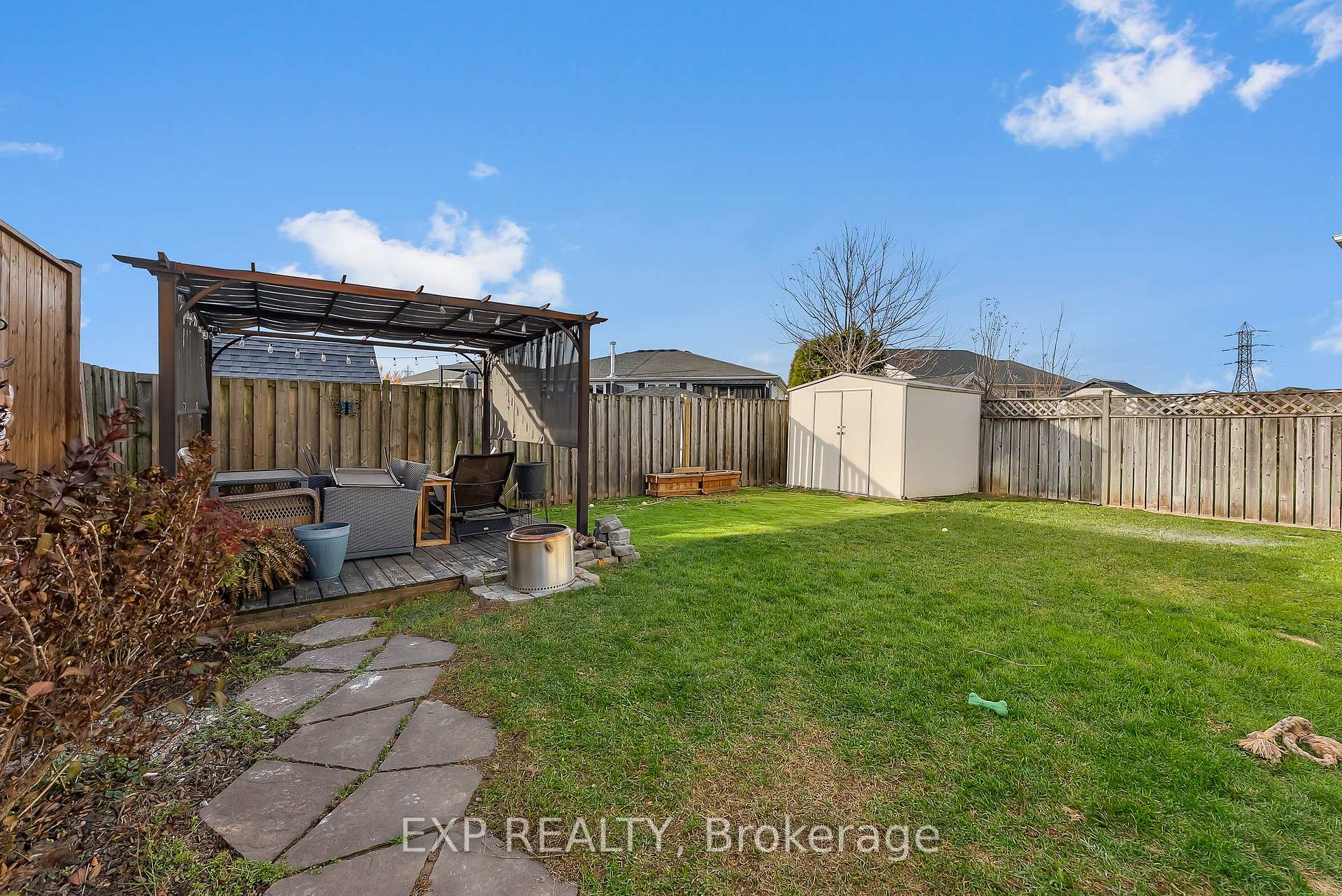Photo 34 of 4487 Lee Avenue, Niagara Falls, Ascot — HOMEH