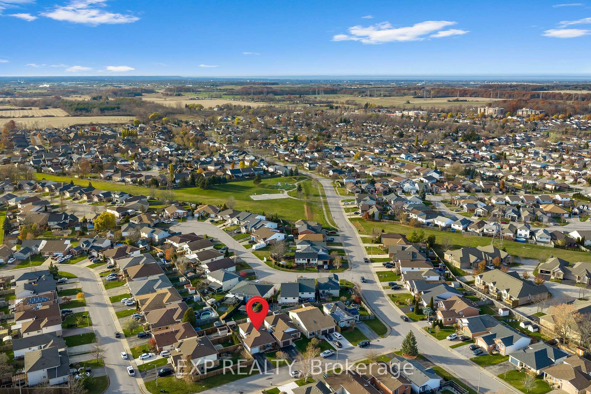 Photo 39 of 4487 Lee Avenue, Niagara Falls, Ascot — HOMEH
