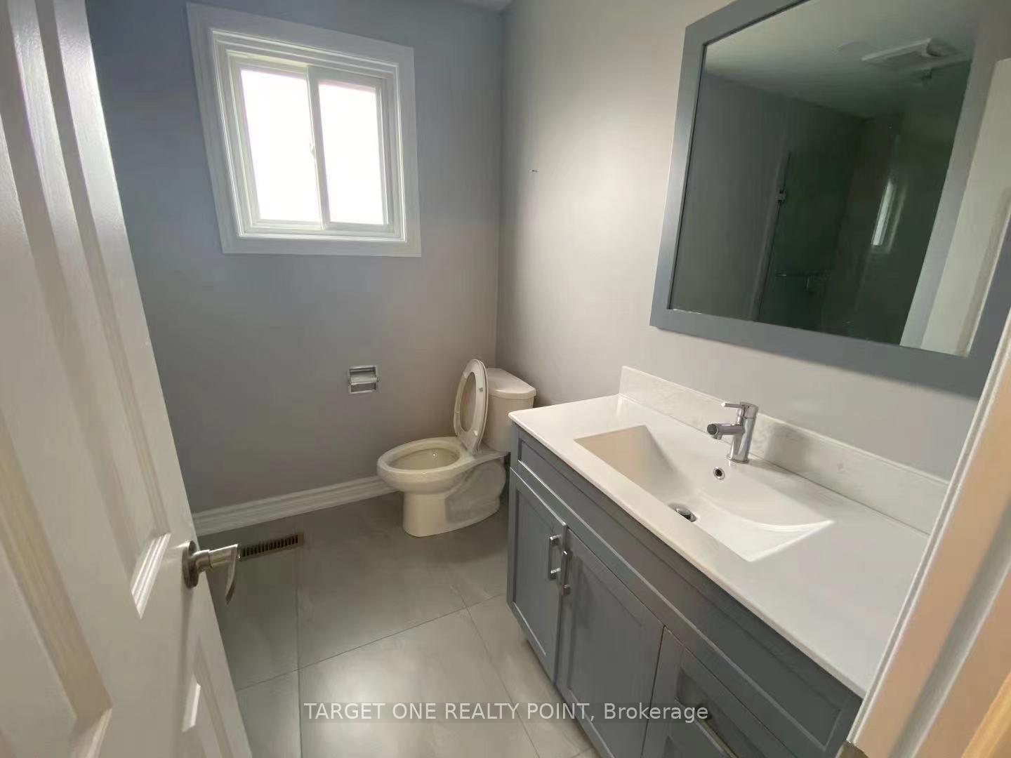 Photo 16 of 166 Trothen Circle, Markham, Markham Village — HOMEH