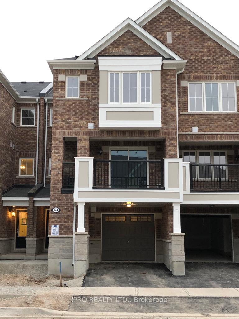Front of 874 Ash Gate