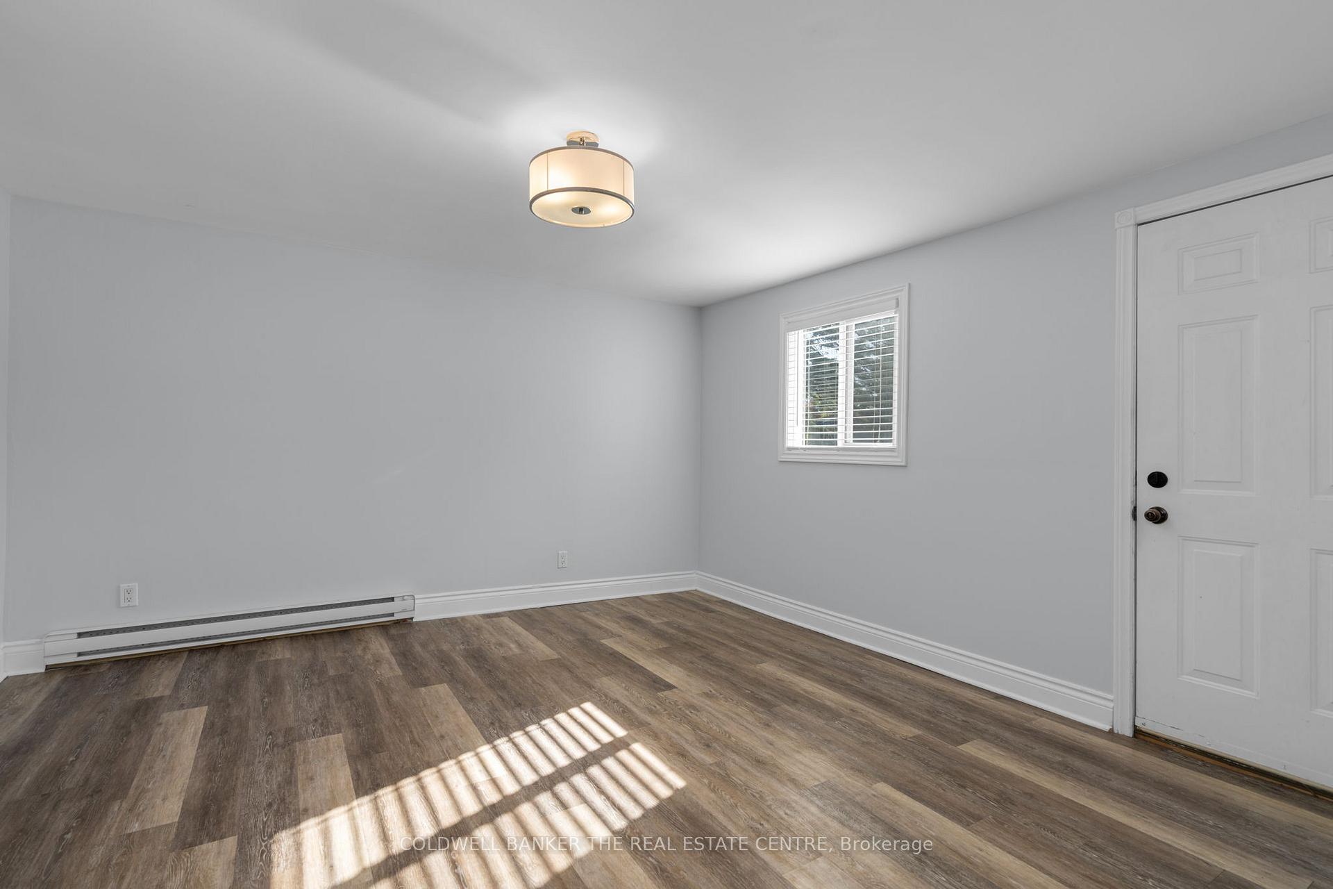 Photo 15 of 26 George Street, Orillia — HOMEH