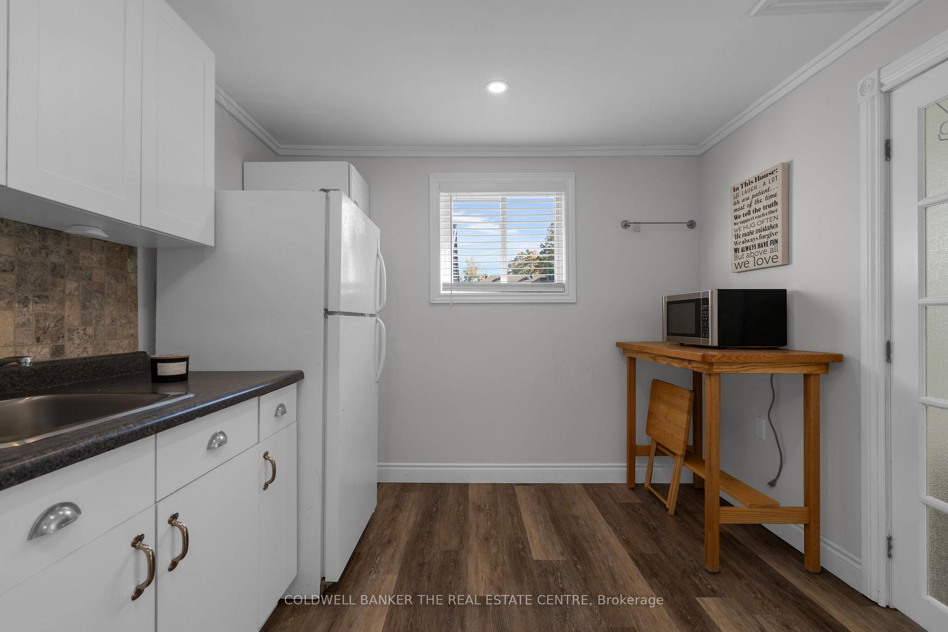 Photo 19 of 26 George Street, Orillia — HOMEH