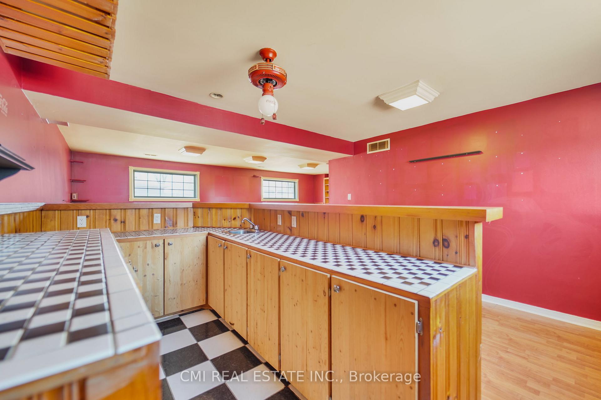 Photo 31 of 1 Scott Crescent, Perth — HOMEH
